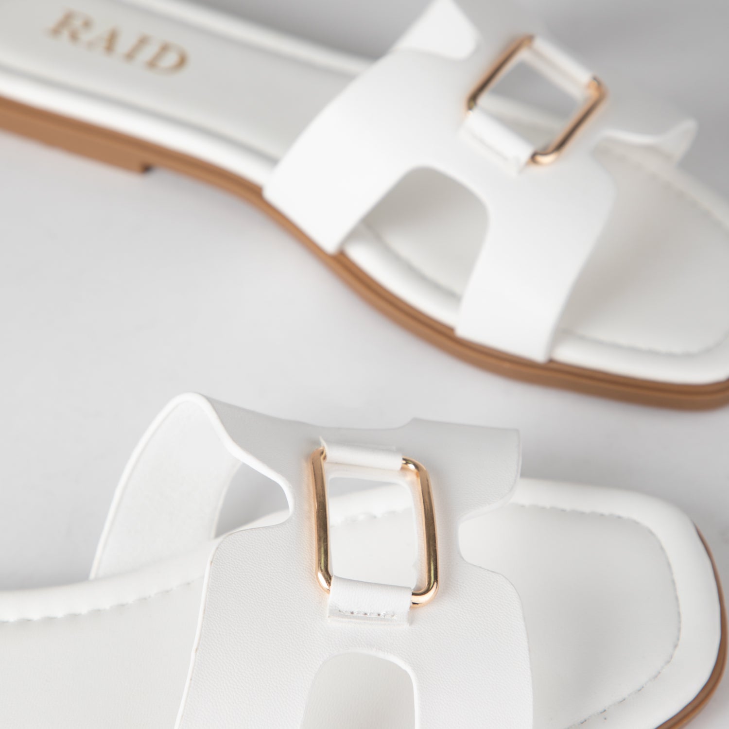 RAID Enola Flat Mules in White