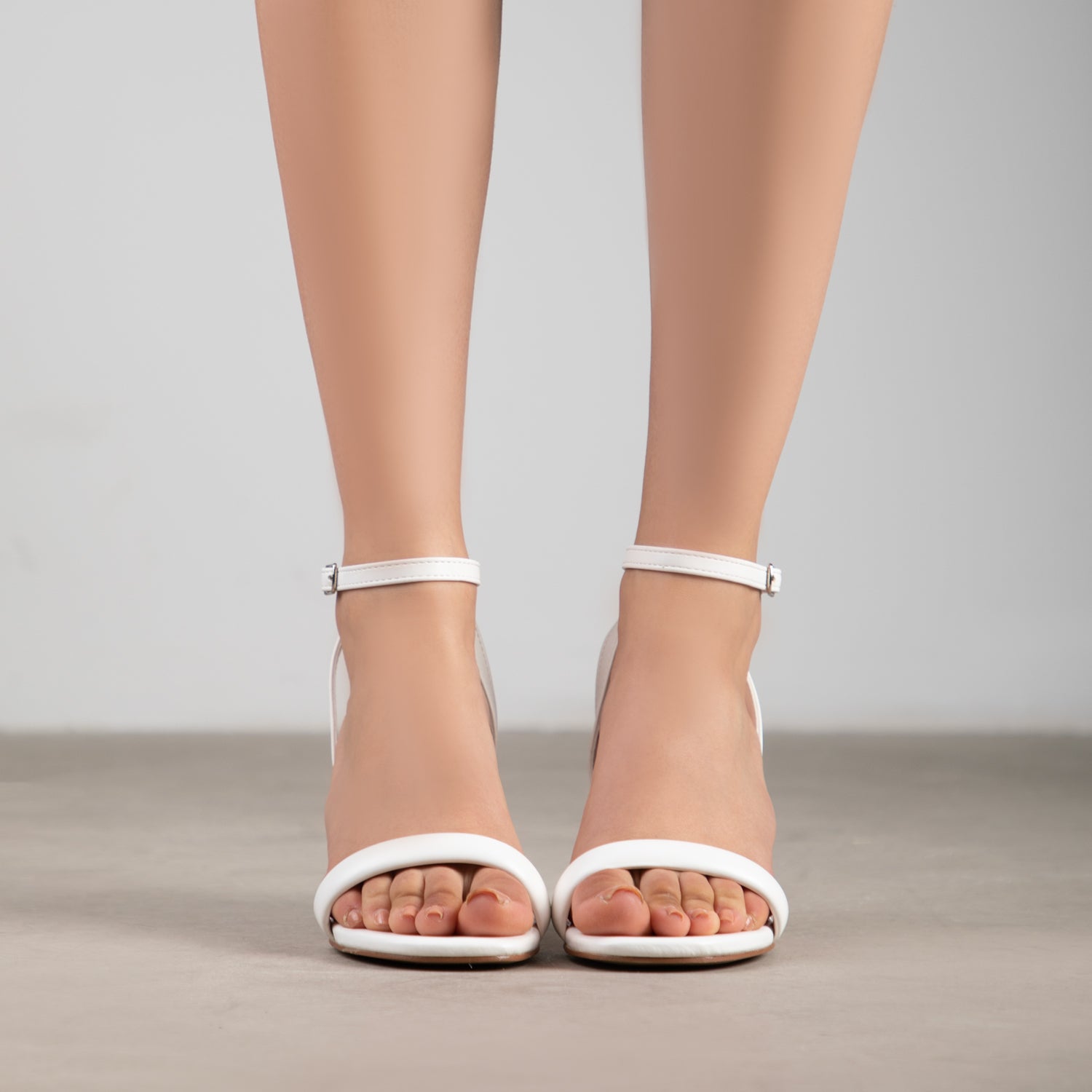 RAID Cossette Block Heeled Sandals in White