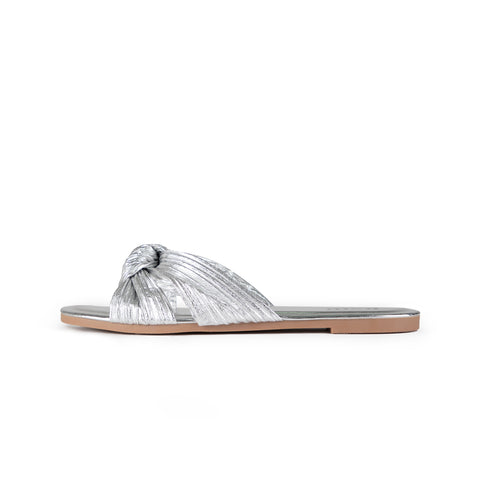 RAID Faraah Flat Sandals in Silver