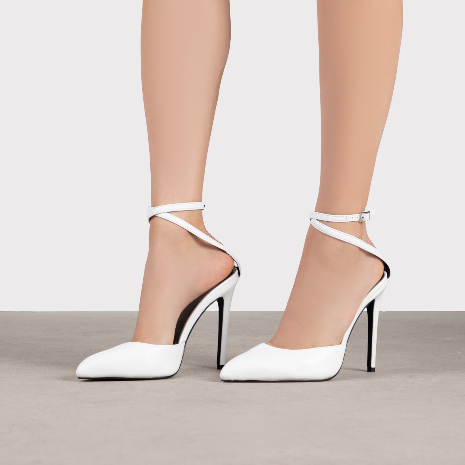 RAID Janiette Heeled Sandals in White