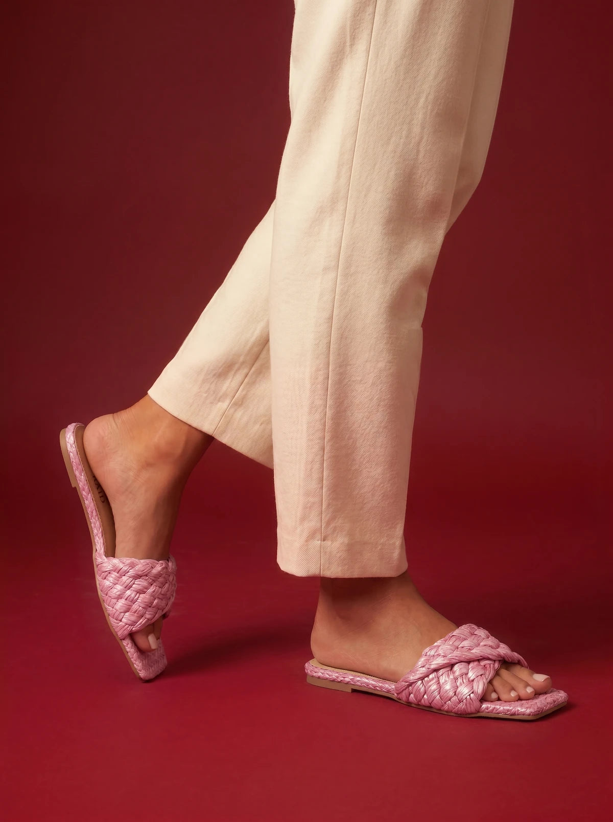 RAID Breezy Flat Mule in Pink