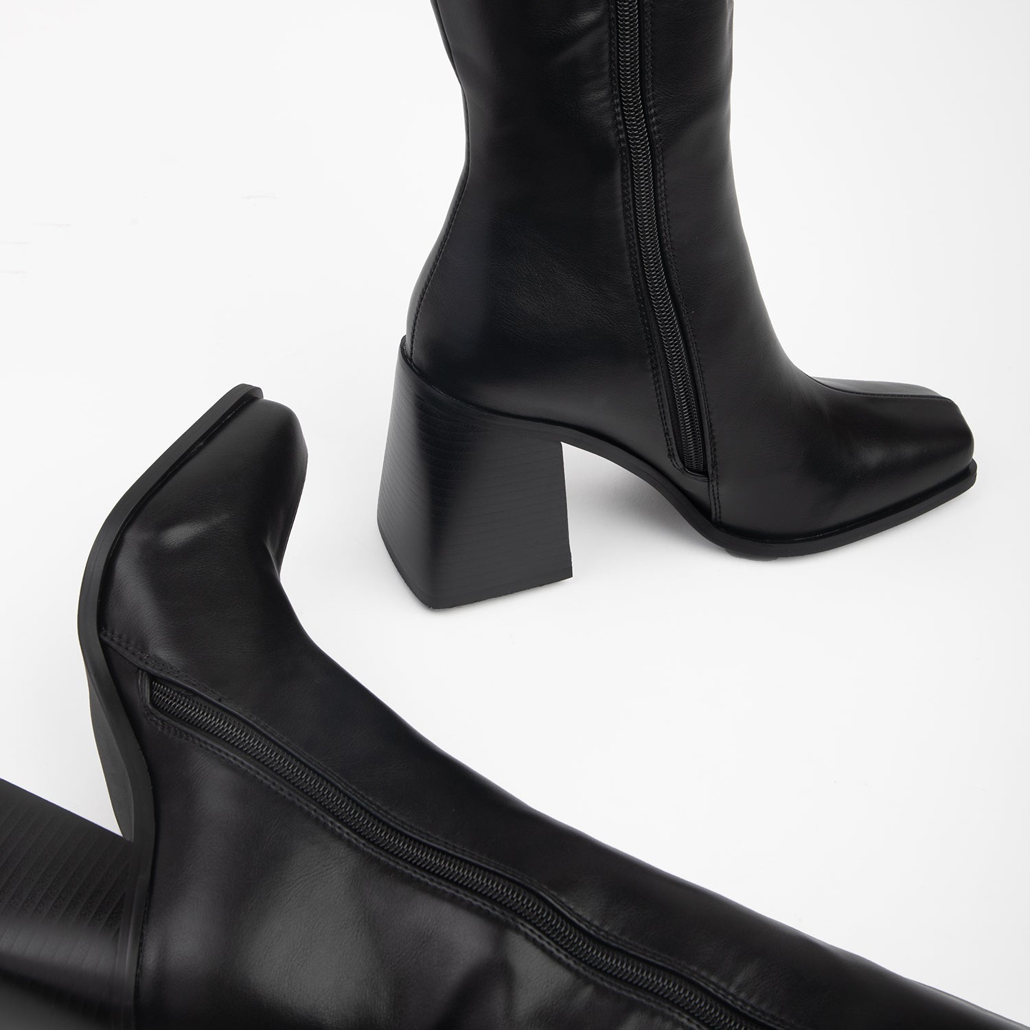 RAID Renzo Knee High Boots In Black