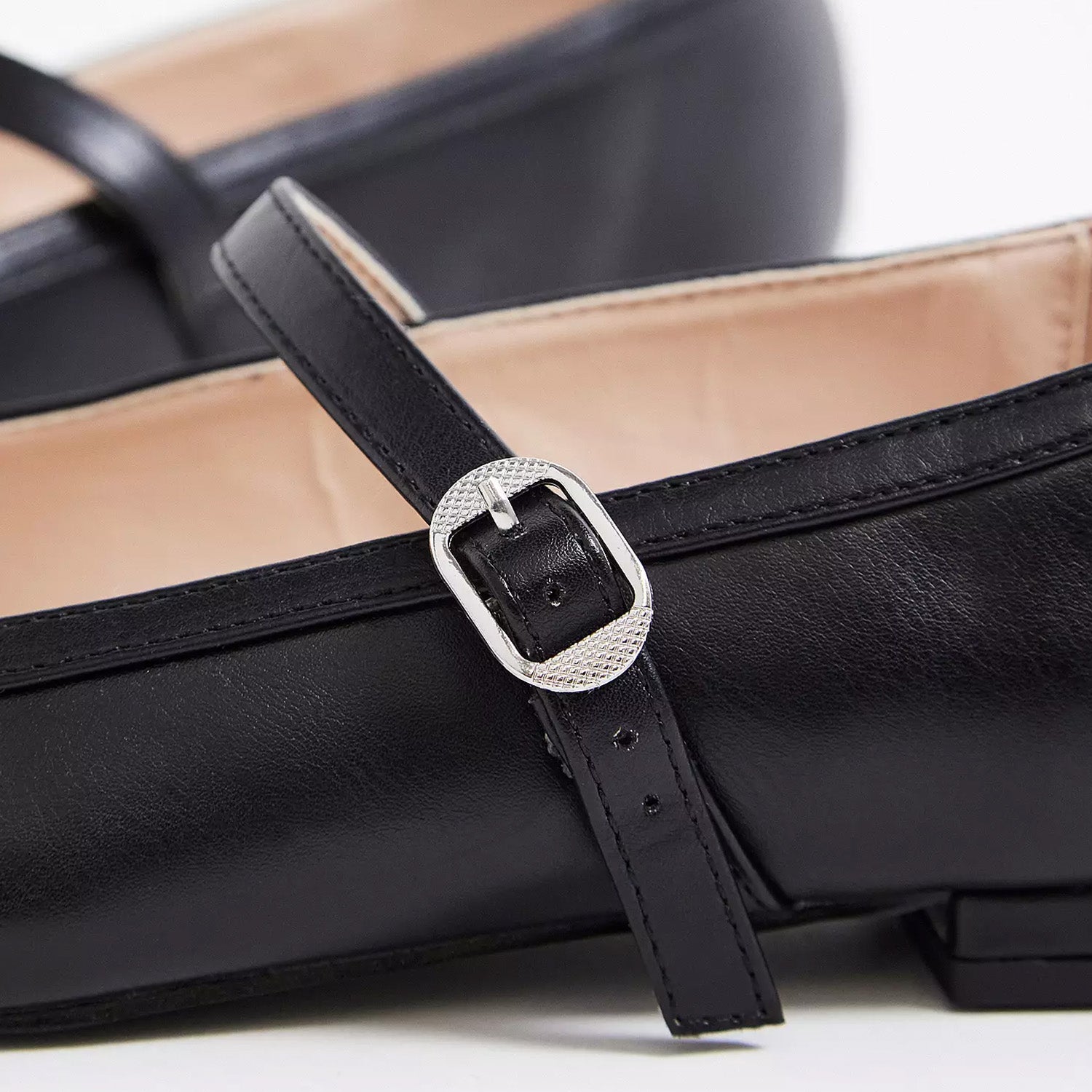 RAID Finni Flat Ballet Pumps In Black