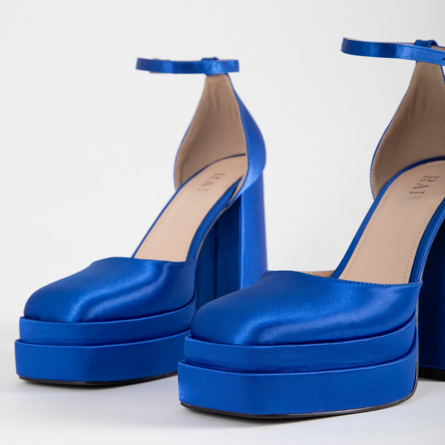 RAID Aamira Platform Heel in Blue