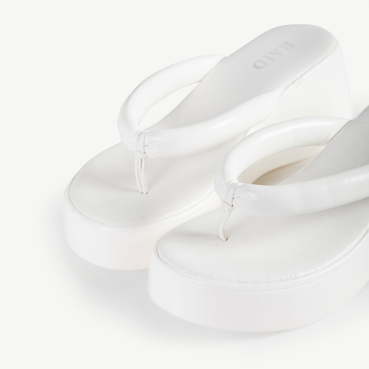 RAID Aaria Chunky Platform Sandals In White