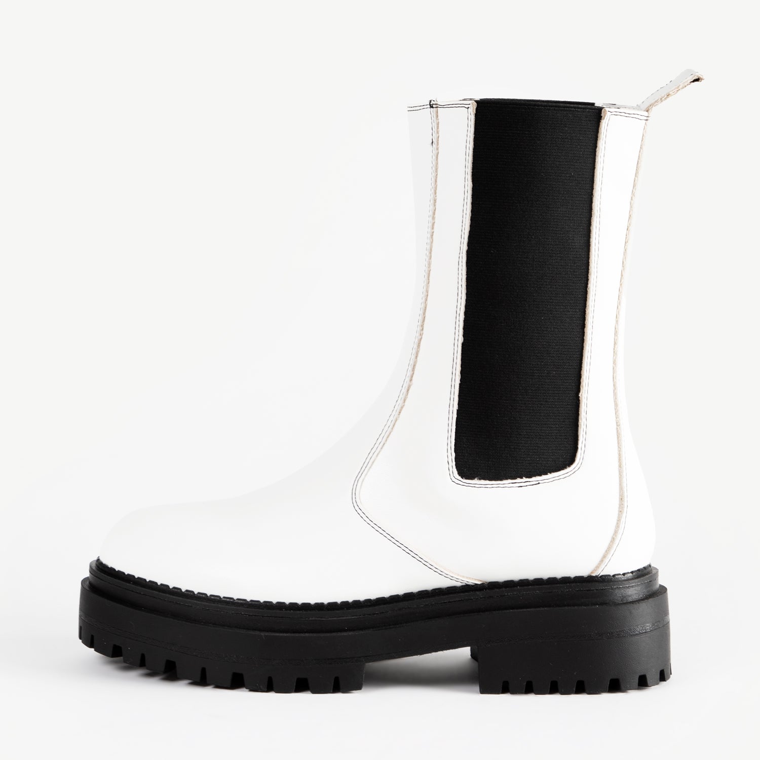 RAID Aasta Ankle Boot in White