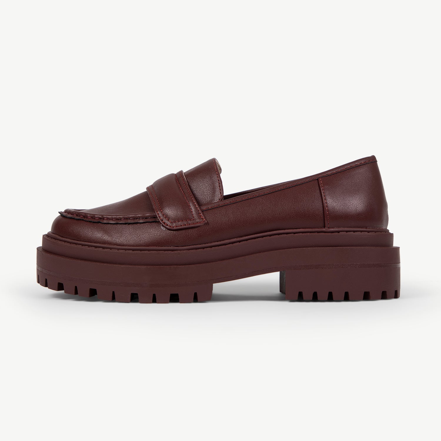 RAID Addyson Chunky Flat Shoe in Burgundy