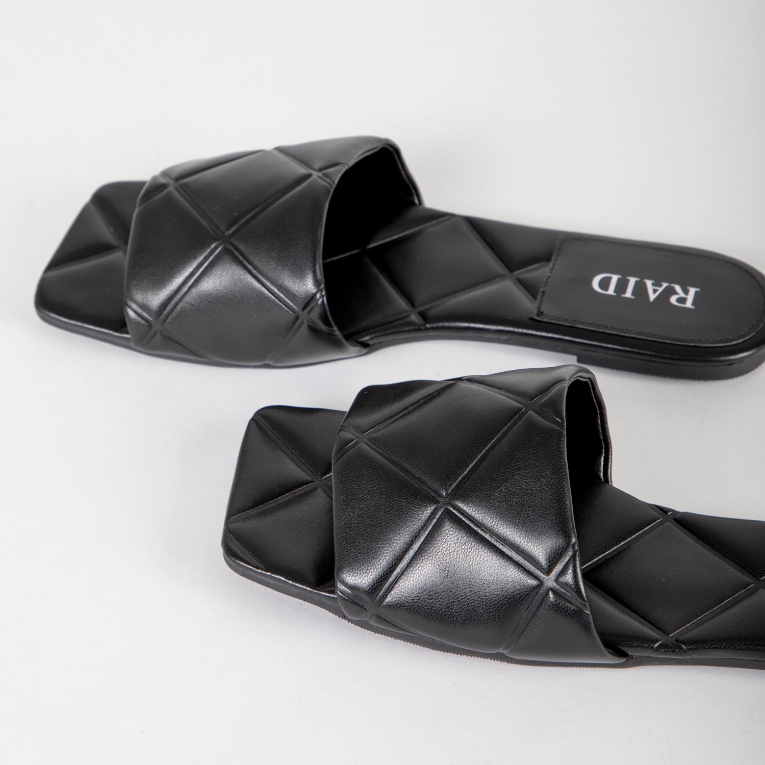 RAID Adora Flat Mule in Black