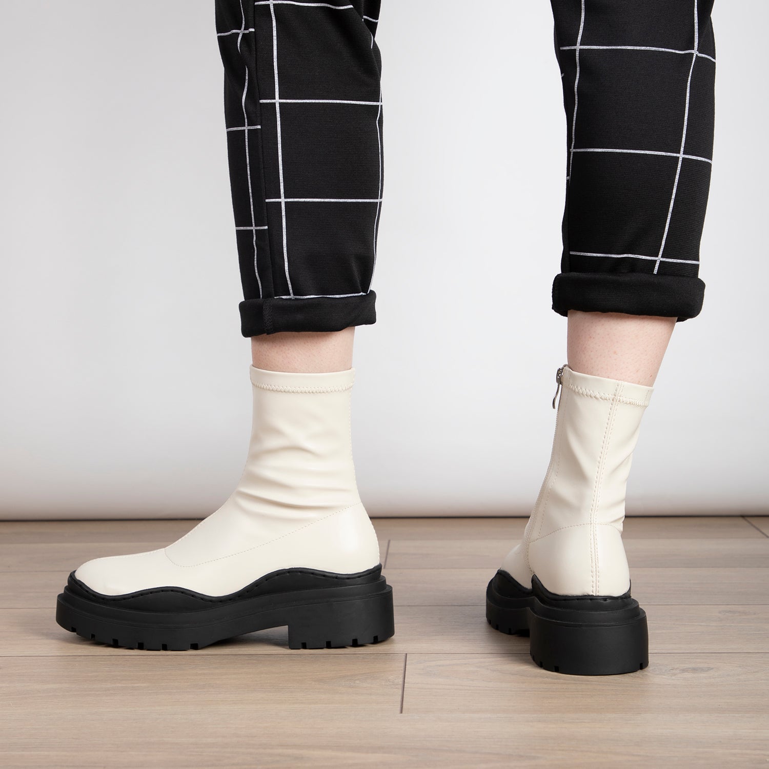 RAID Aleesha Chunky Ankle Boot in White