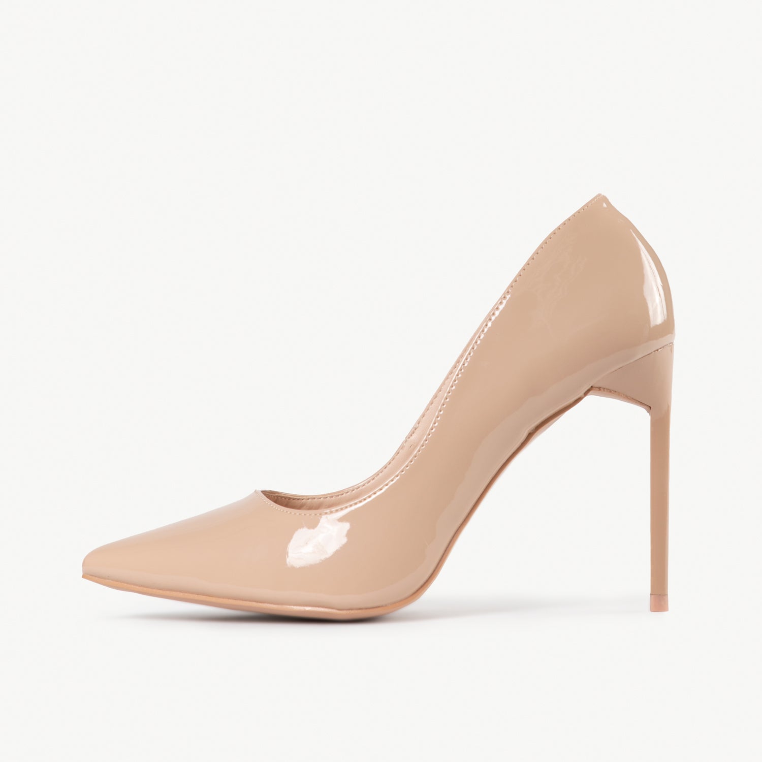 RAID Antix Court Heel in Nude patent