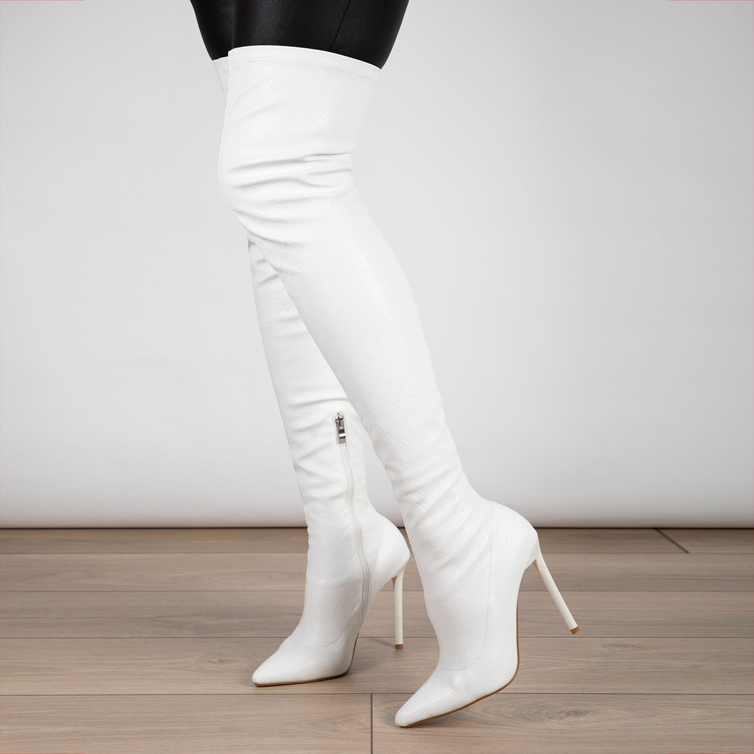 RAID Banner Stiletto Heeled Boot in White