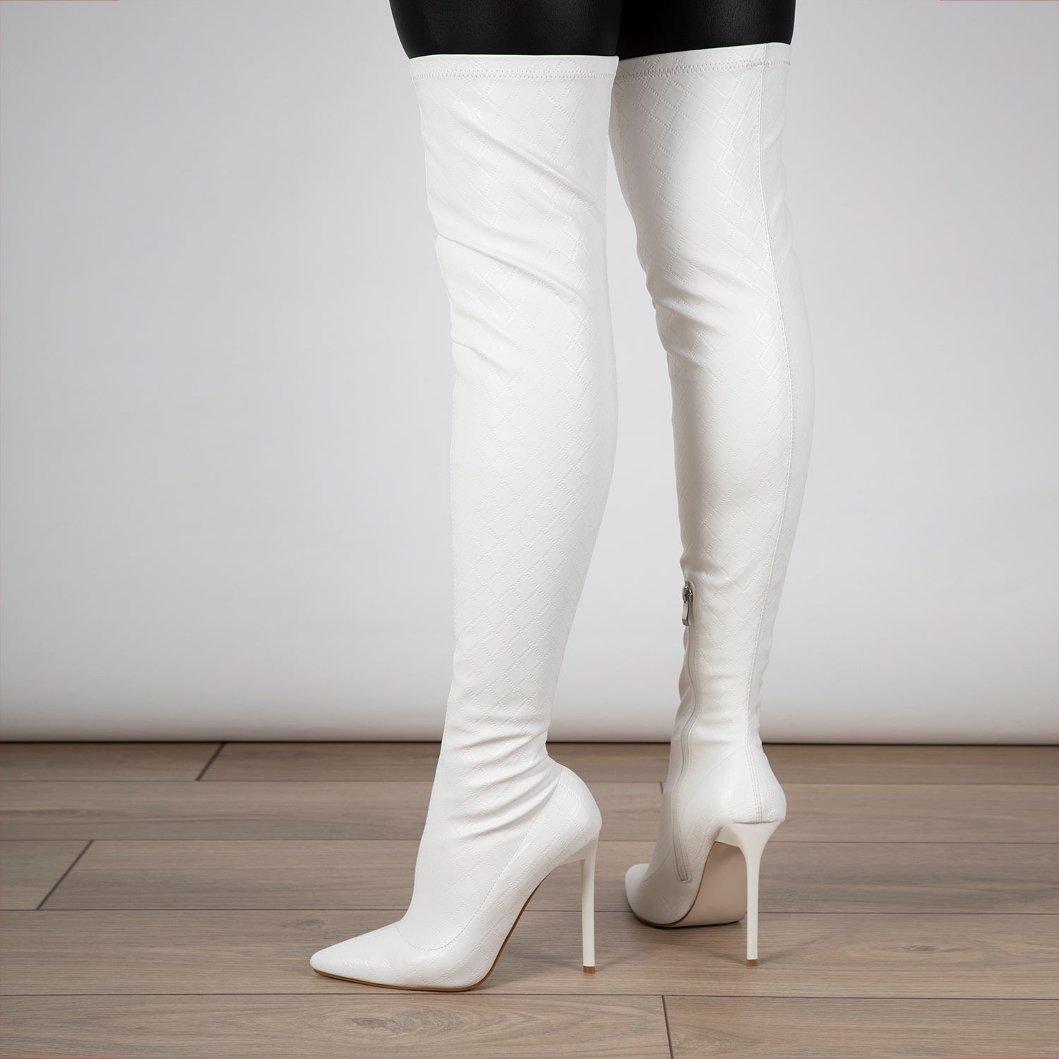 RAID Banner Stiletto Heeled Boot in White