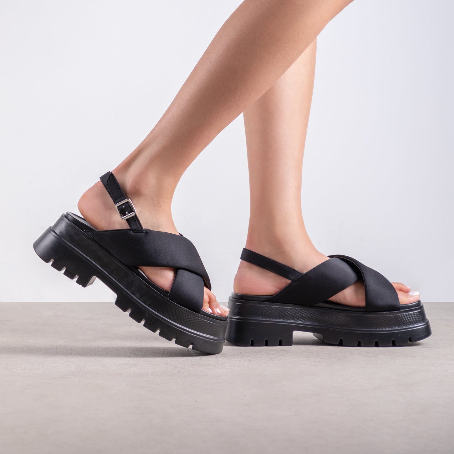 RAID Billie Chunky Sandal in Black