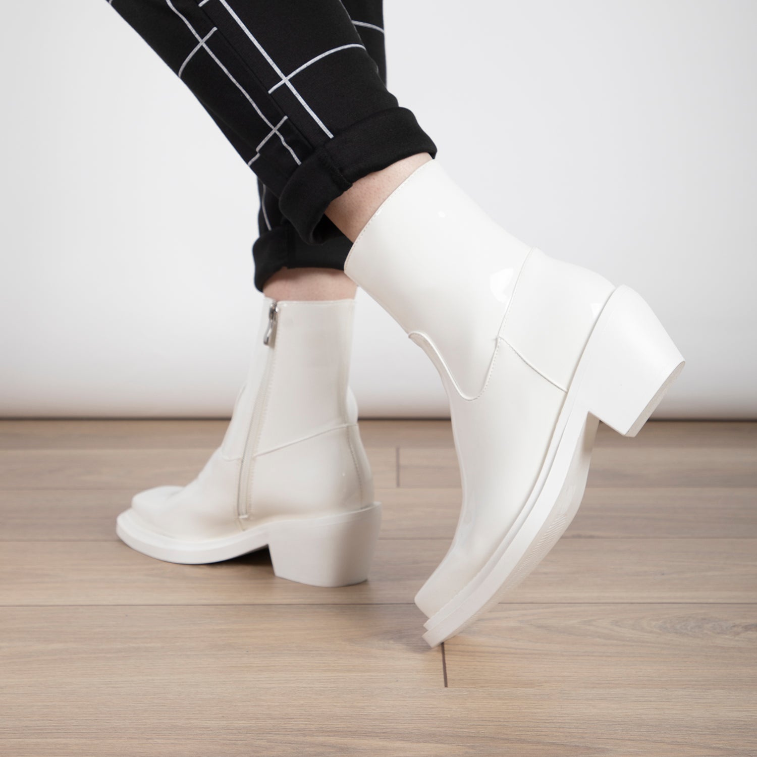 RAID Celina Ankle Boot in White