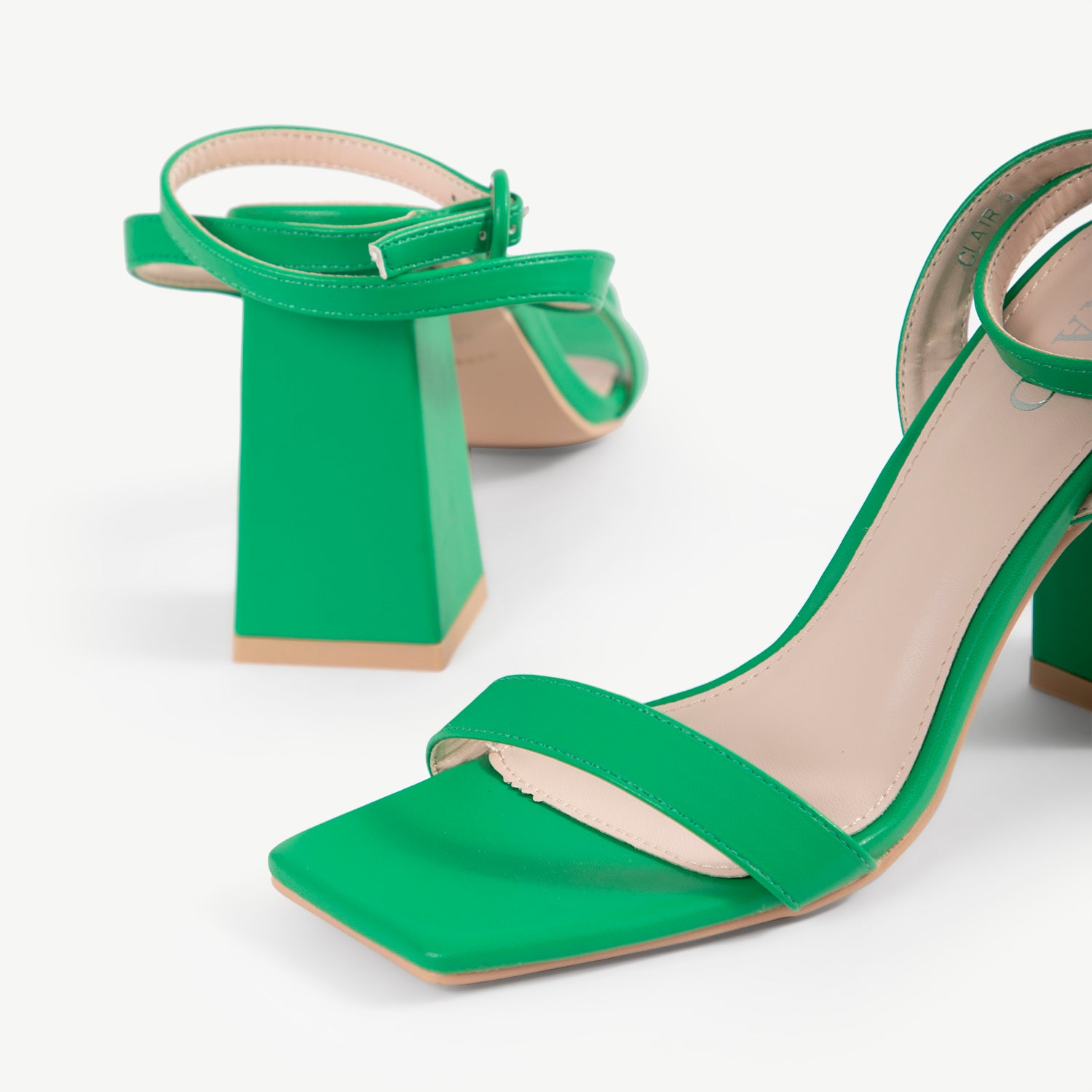 RAID Clair Block Heel In Green