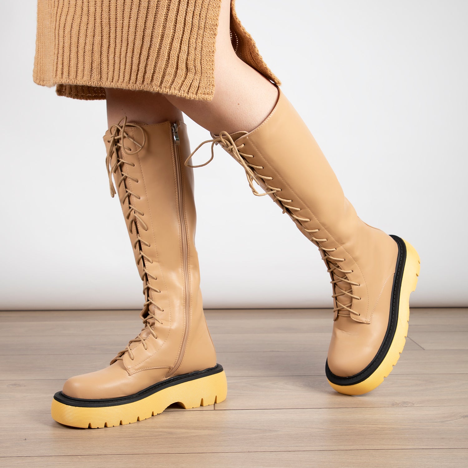 RAID Colira Long Boot in Camel