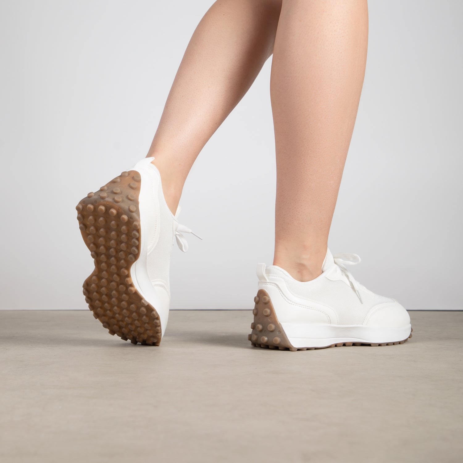 RAID Dazz Chunky Trainers in White