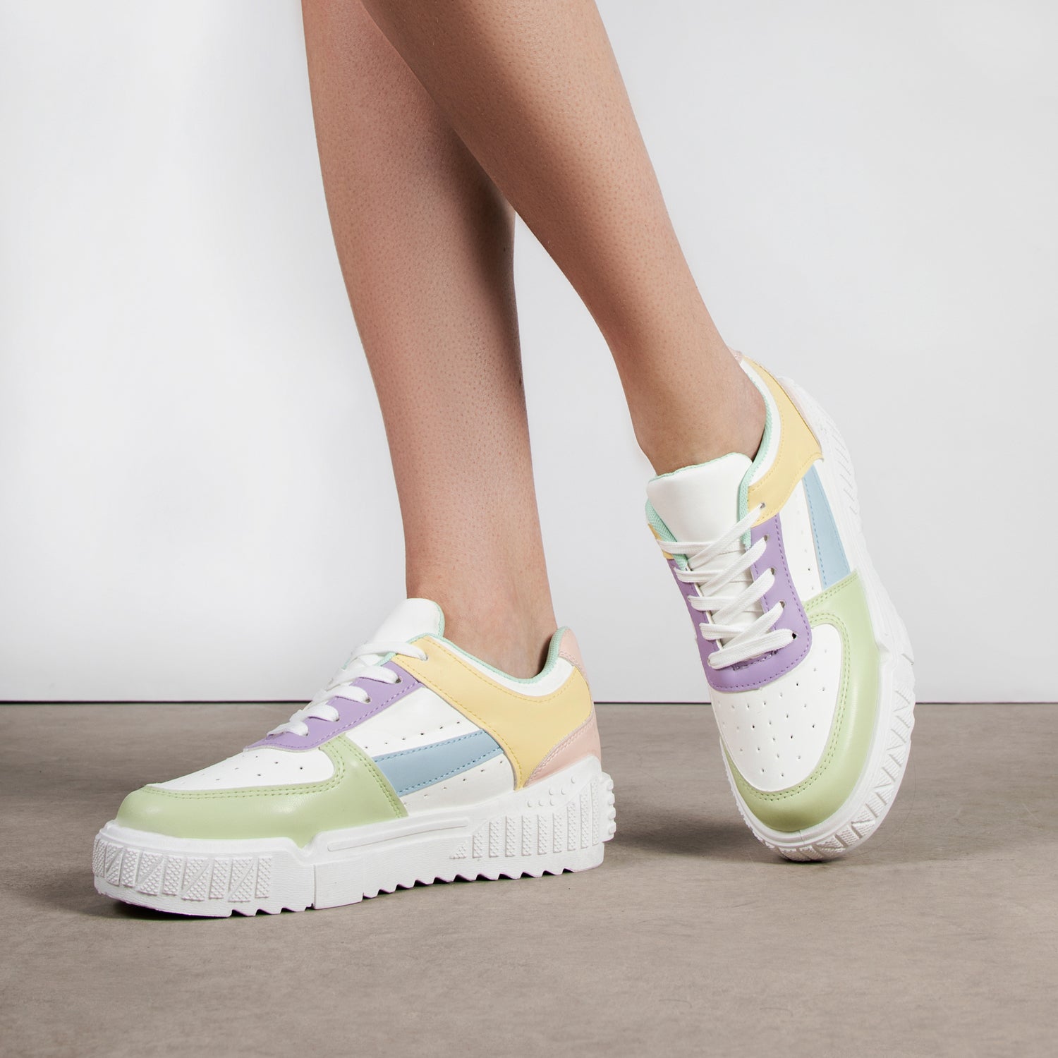 RAID Dexter Chunky Trainer in Multi