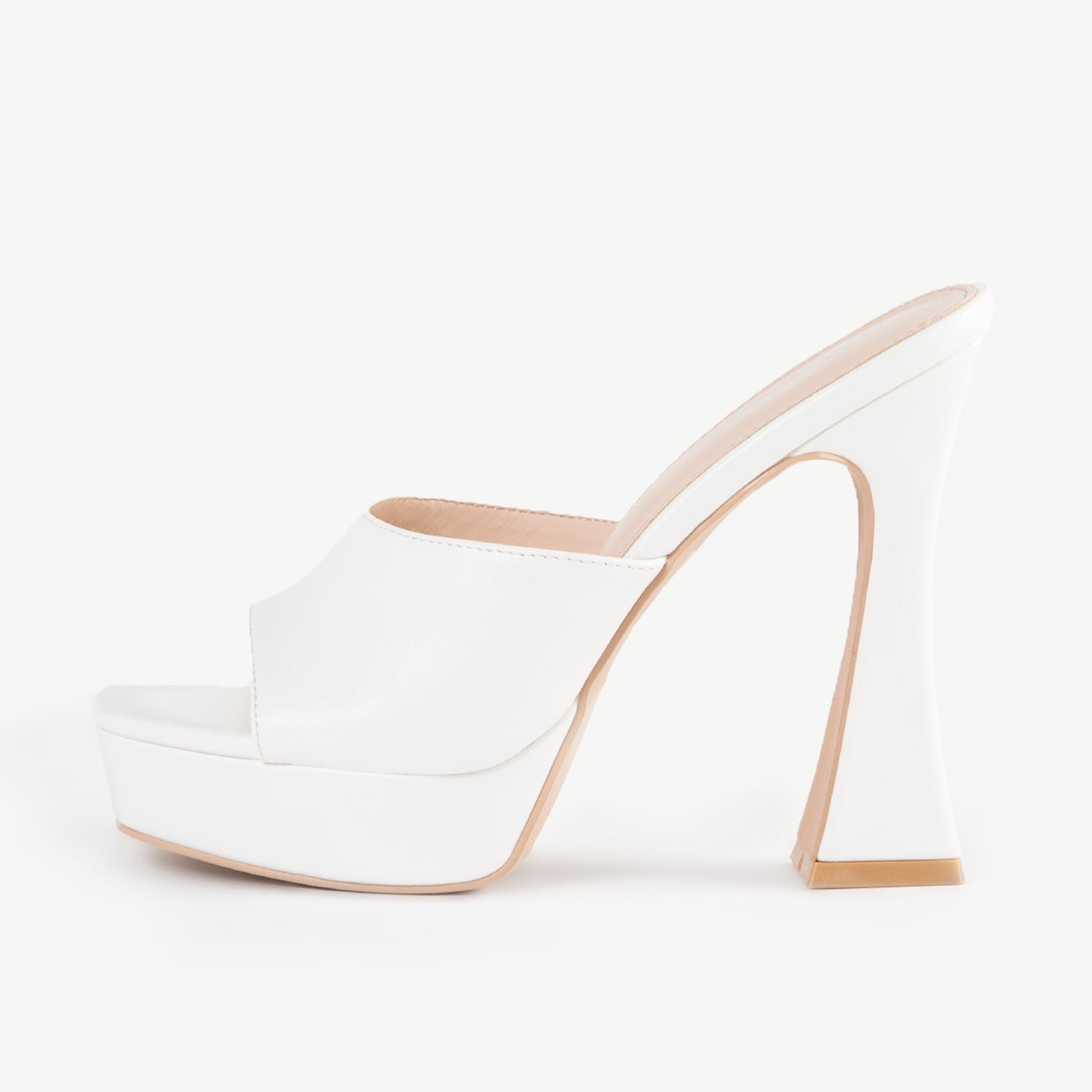 RAID Estee Platform Mule in White