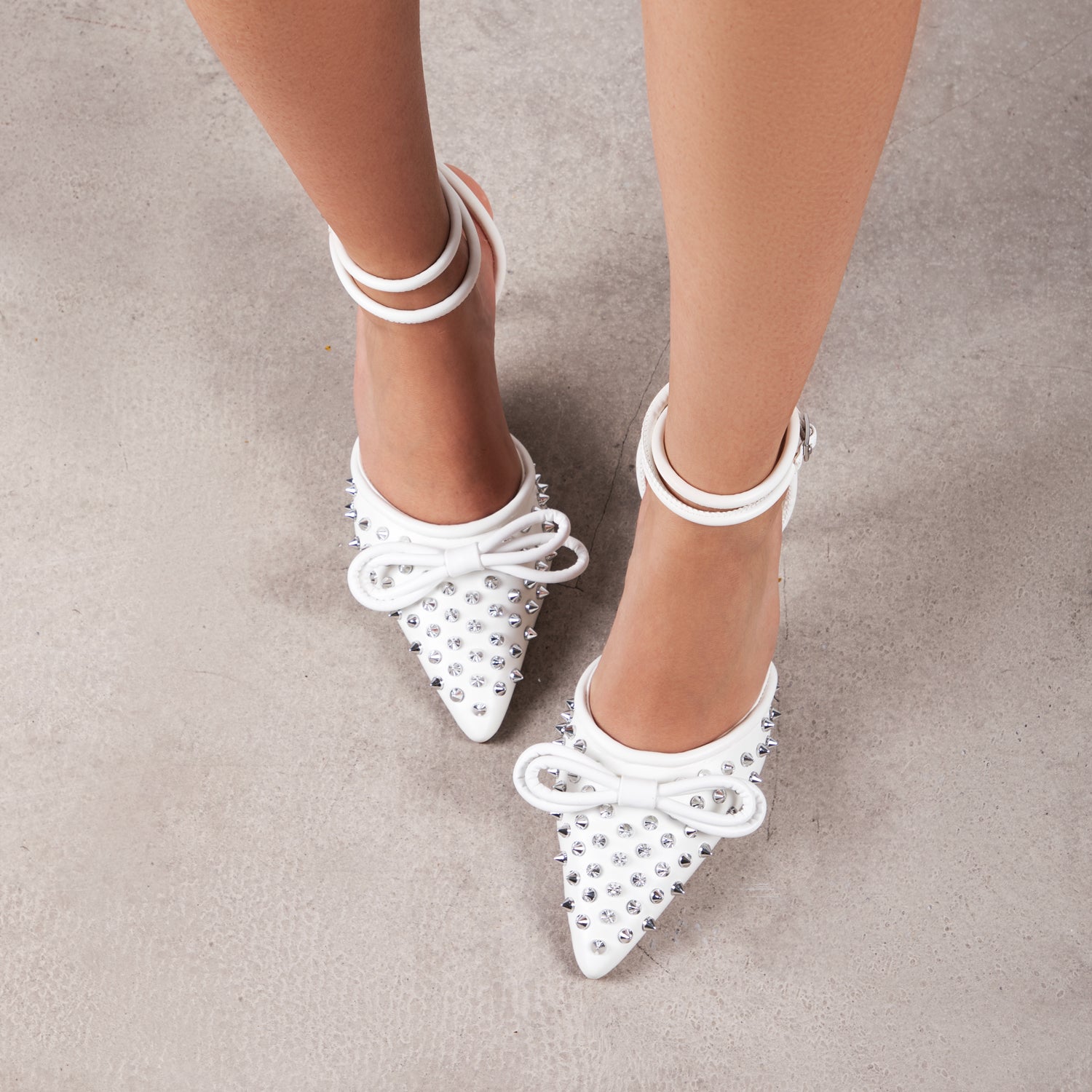 RAID Fawzia Heeled Pump in White