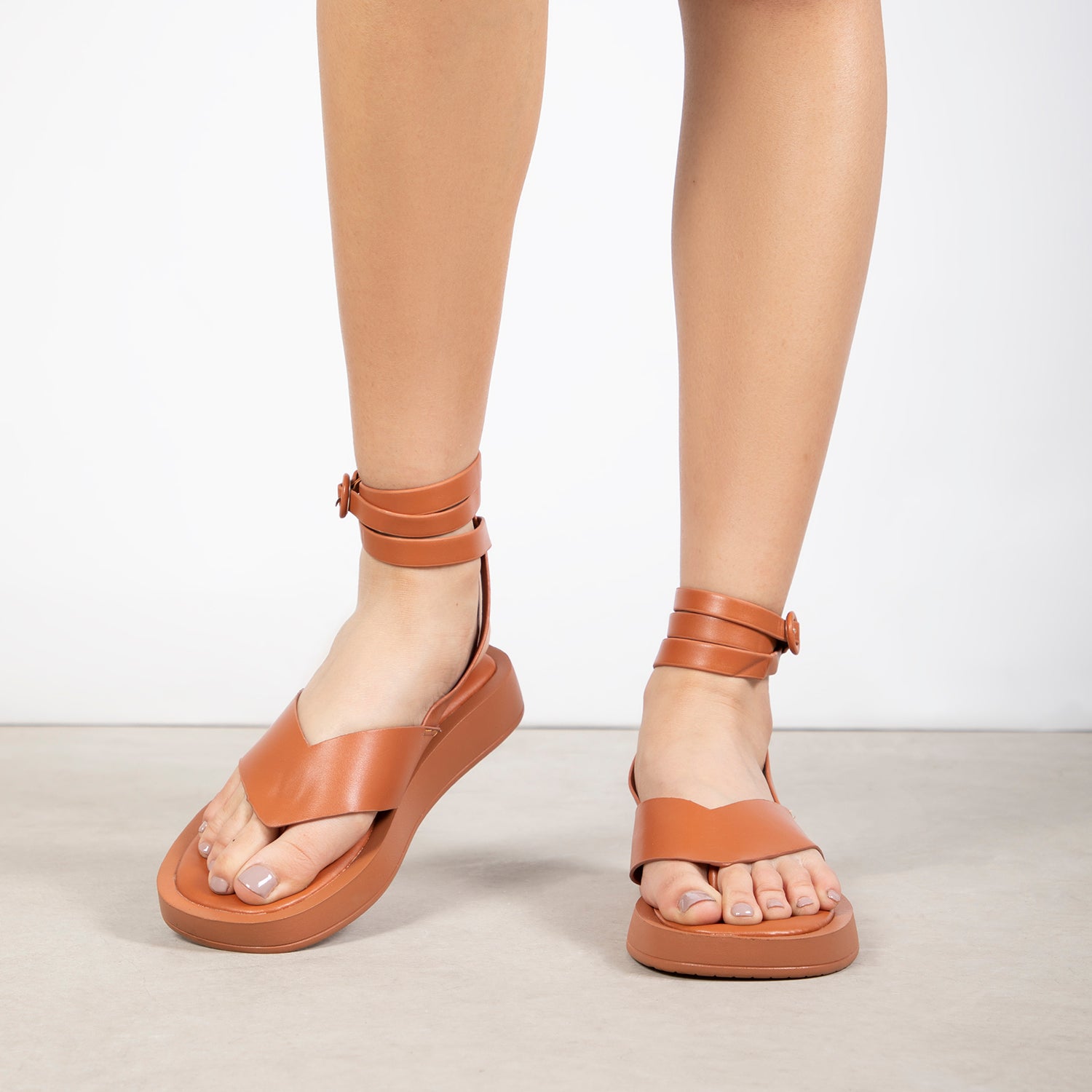 RAID Fred Platform Sandal In Tan