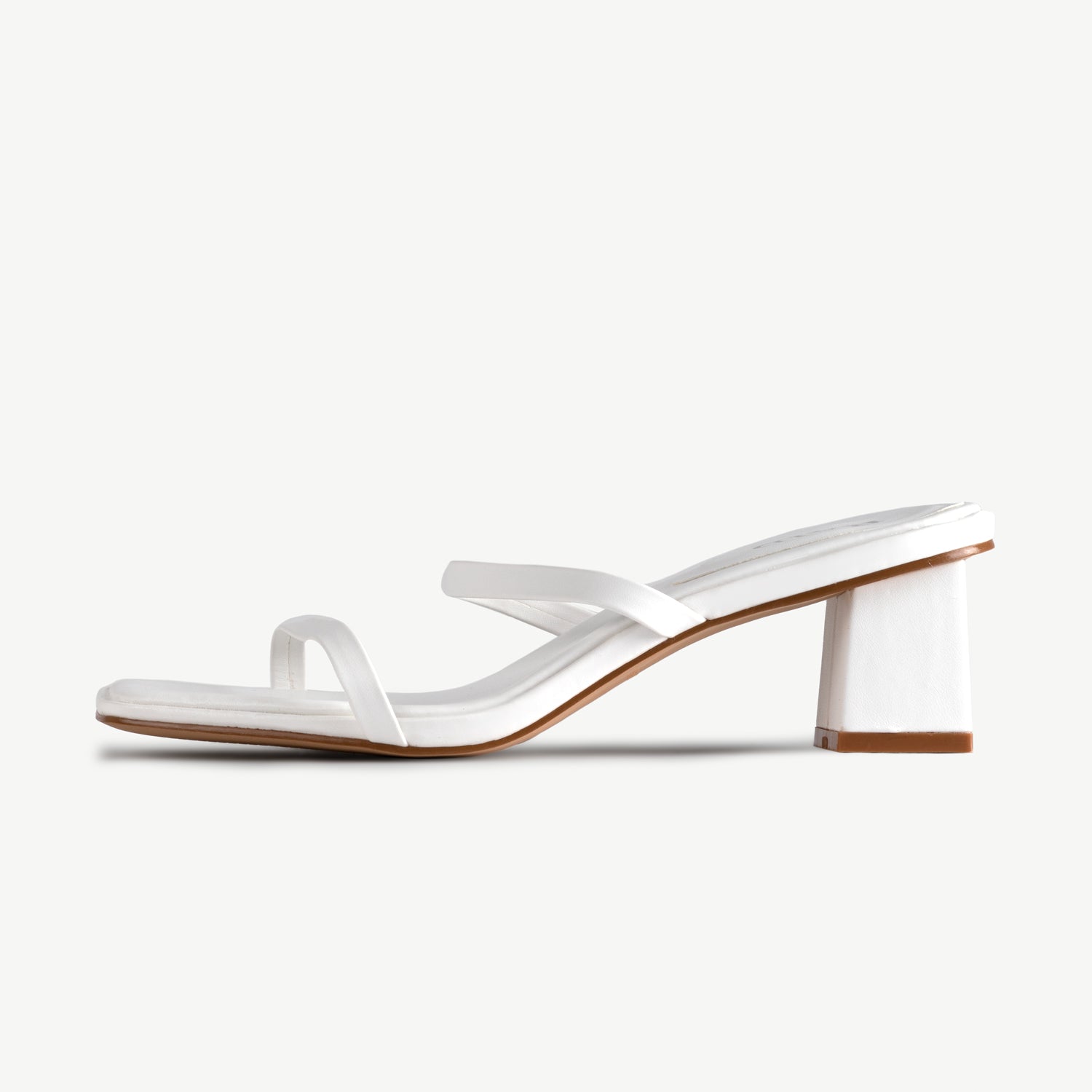 RAID Frieda Block Heeled Mule in White