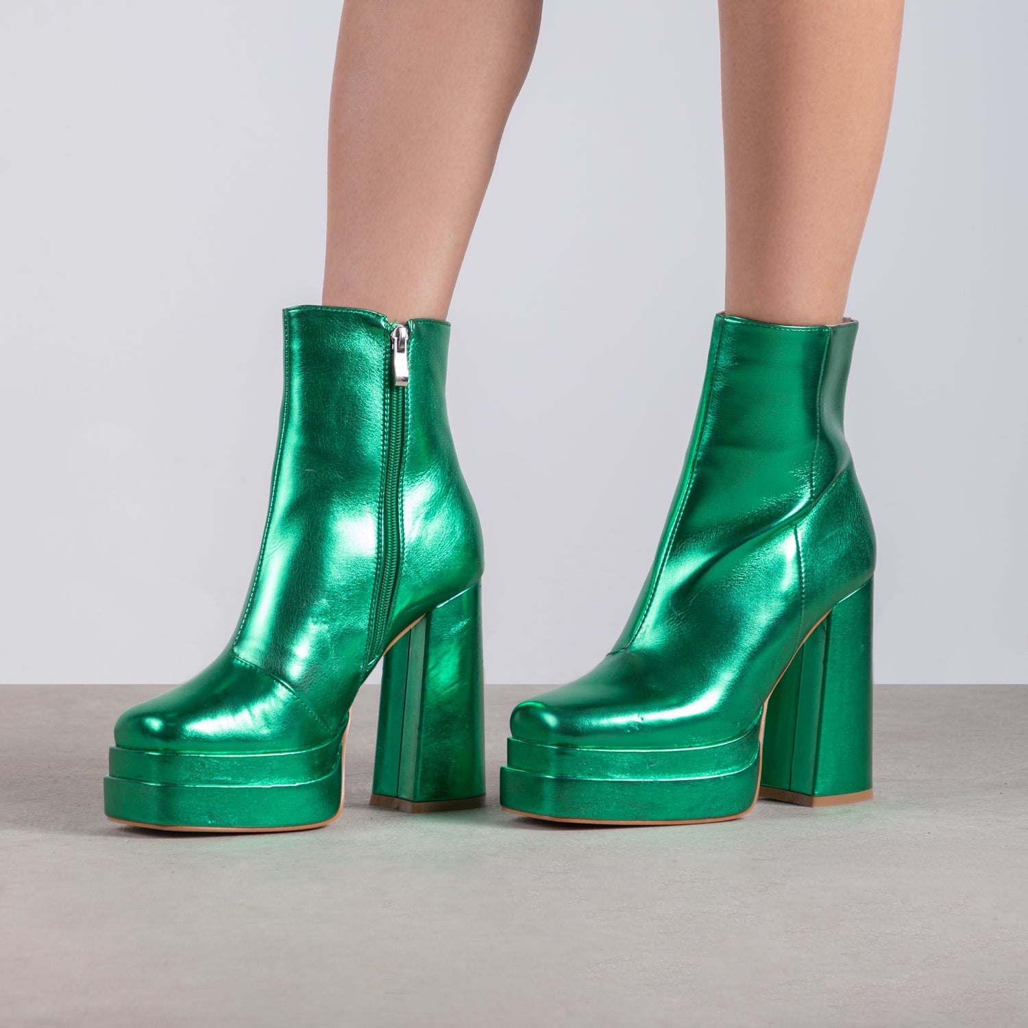 RAID Jadine Ankle Boot in Green