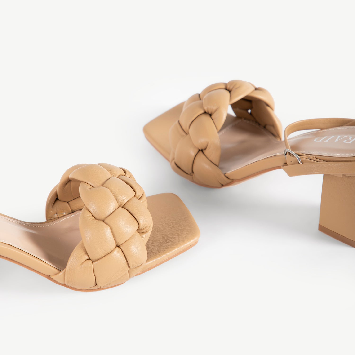 RAID Jaelyn Block Heel Sandal in Nude