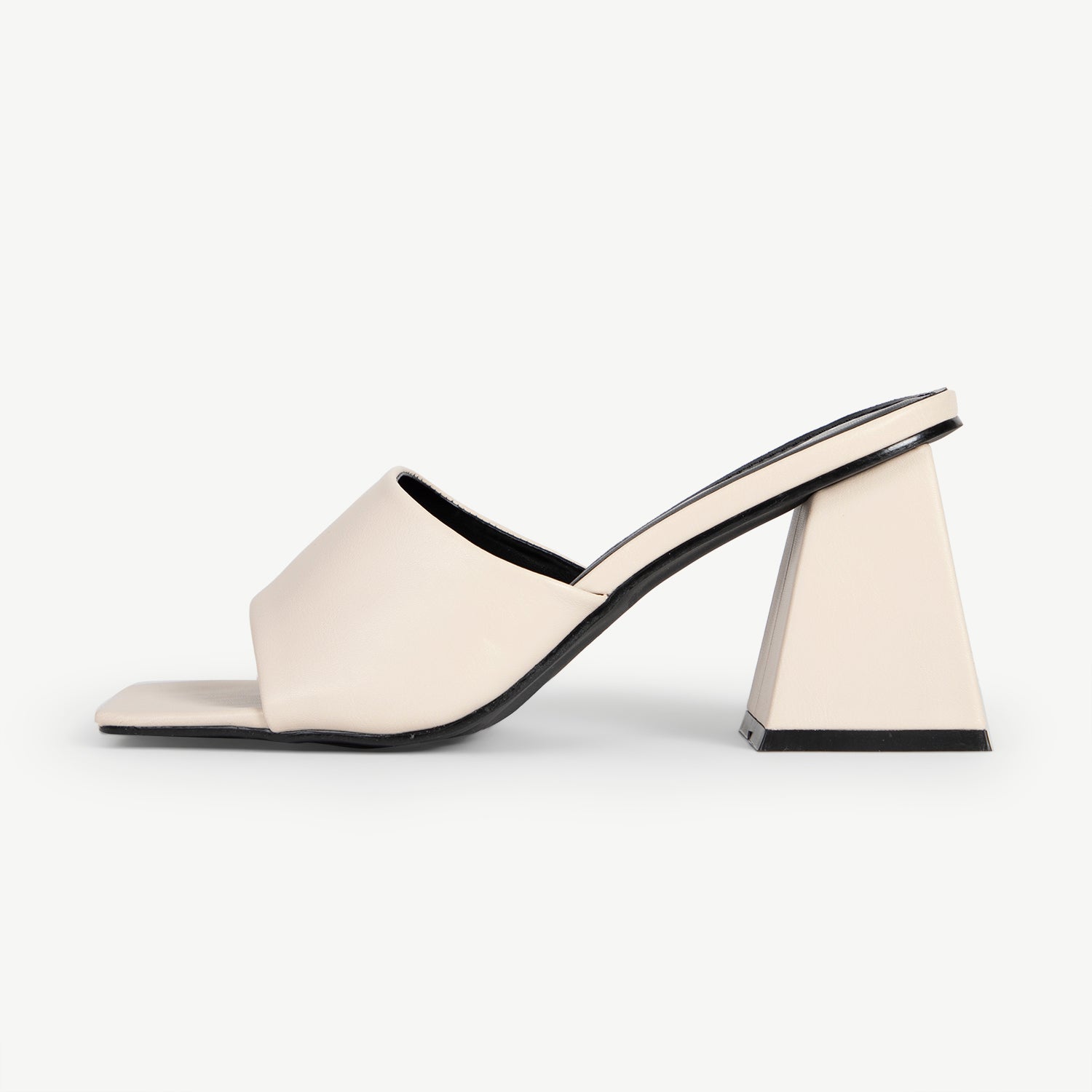 RAID Khloe Block Heeled Mule in Nude