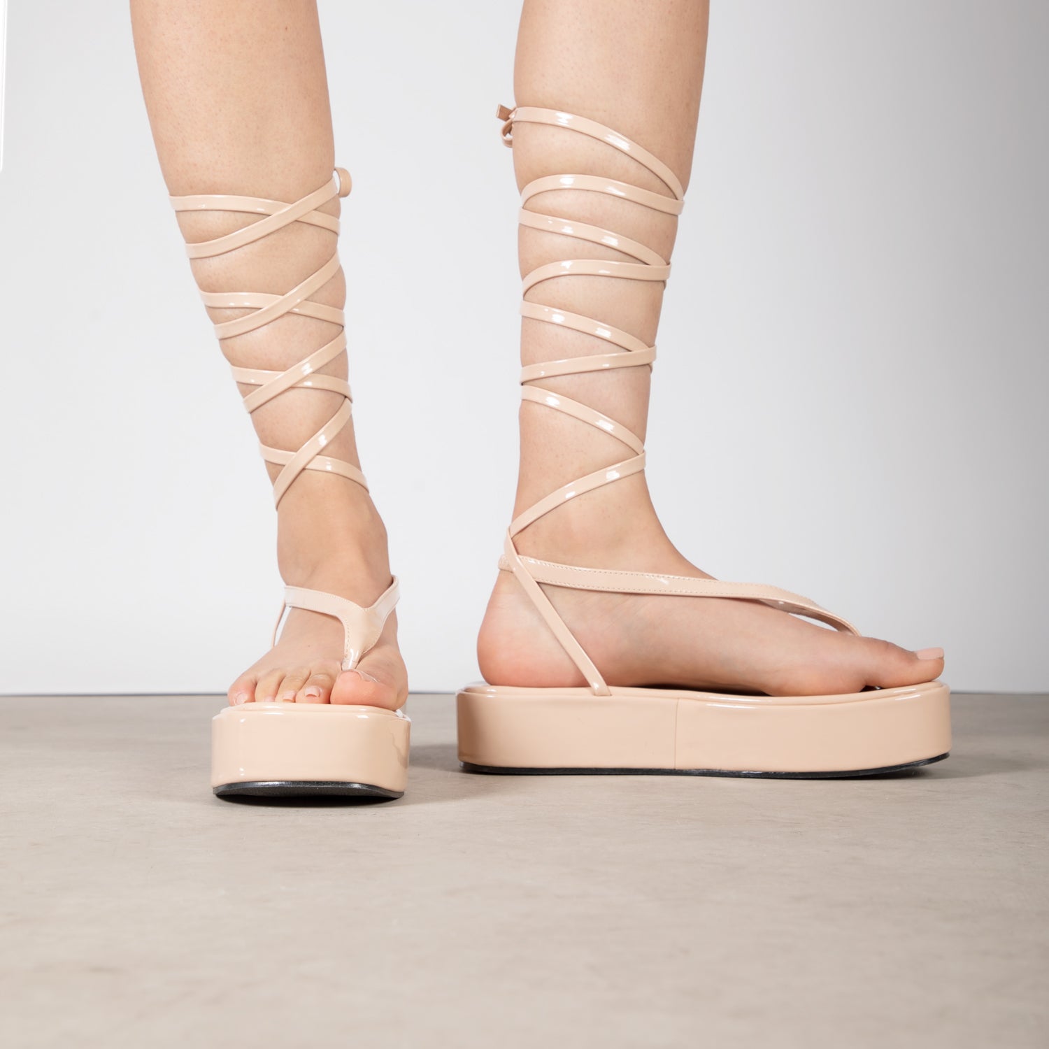 RAID Laina Platform Sandal In Nude