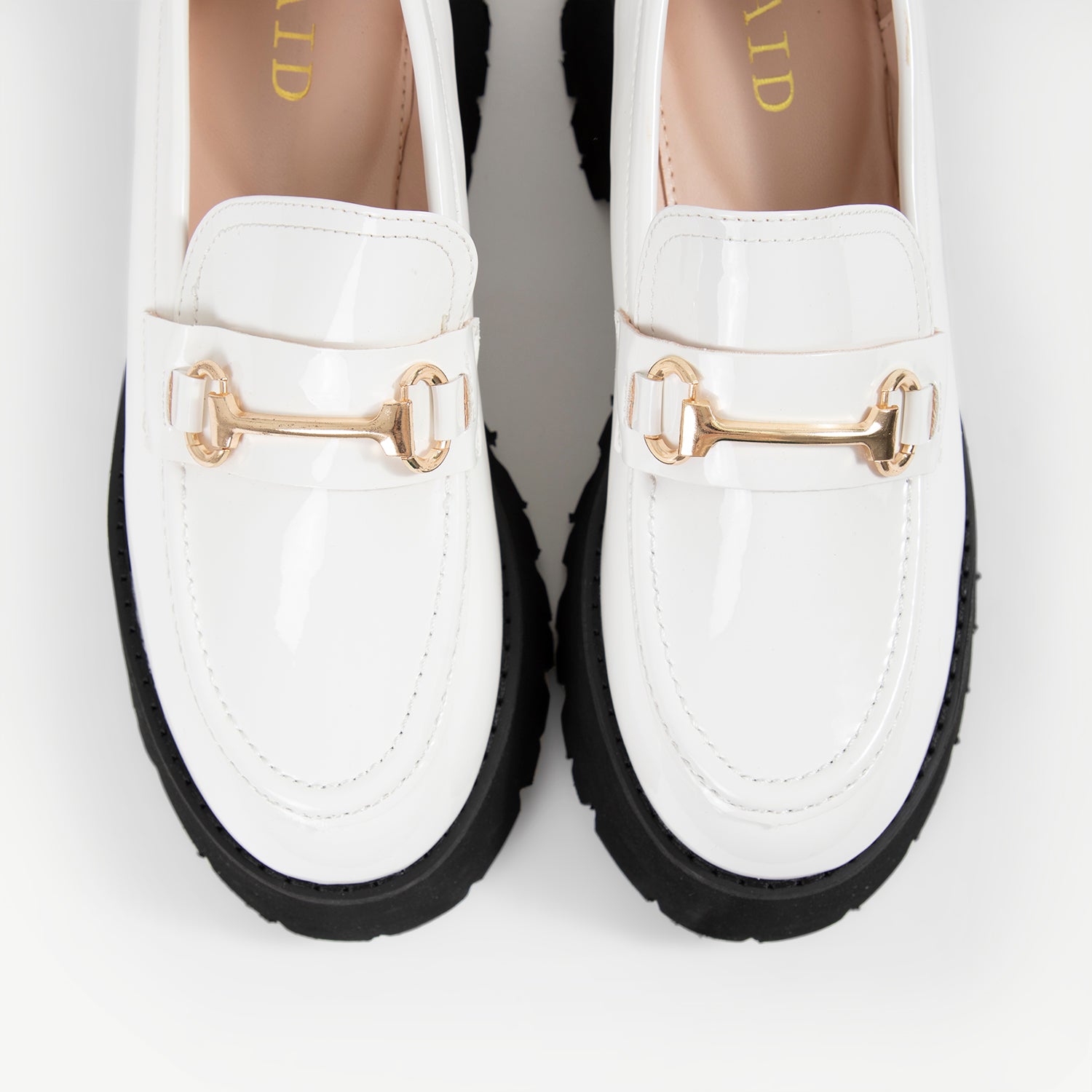 RAID Monster Chunky Flat Shoe in White
