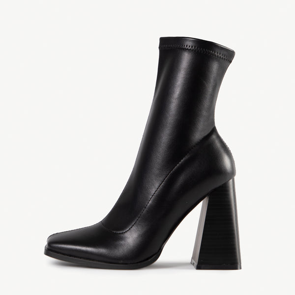 RAID Nadia Ankle Boot in Black