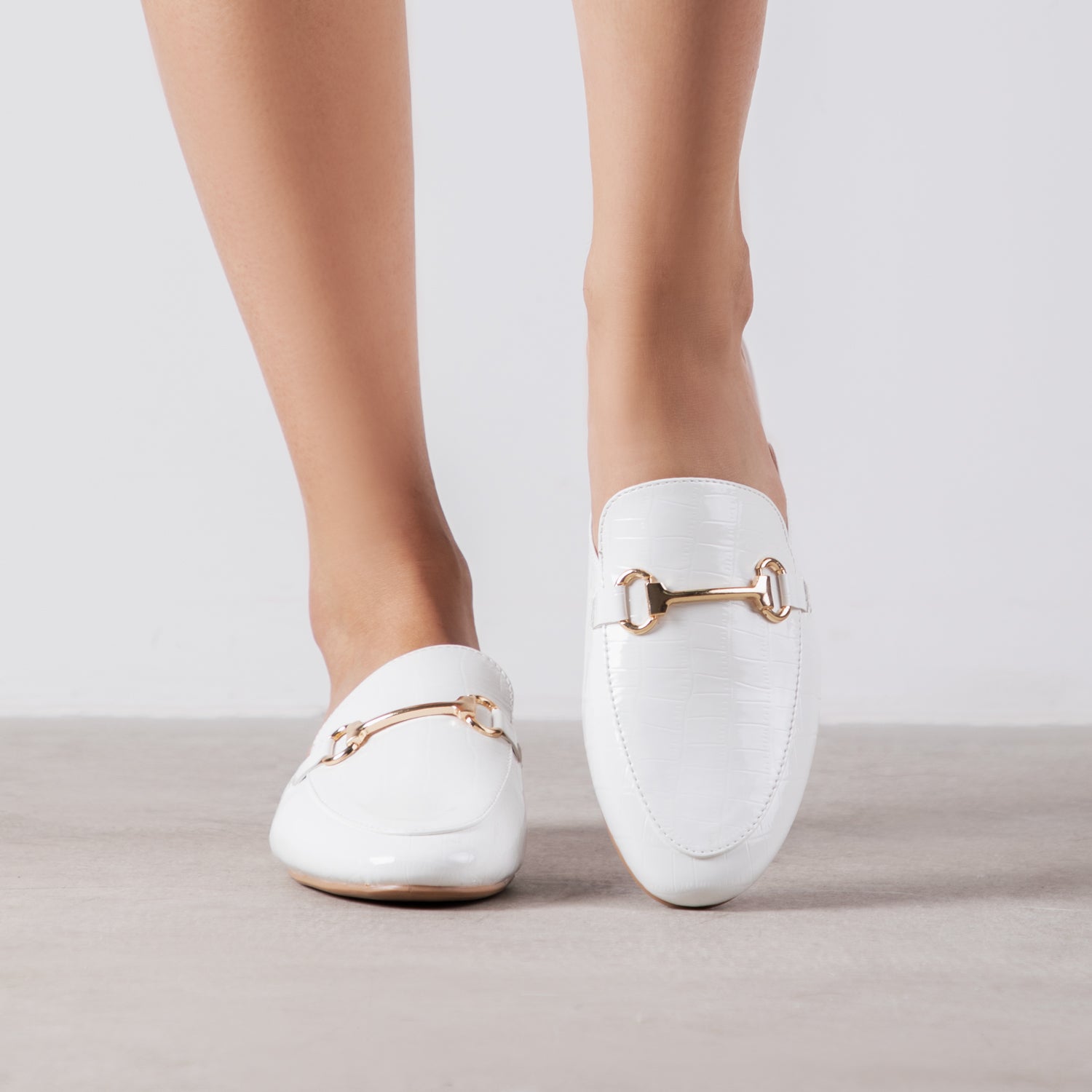 RAID Nancy Flat Mule in White Croc