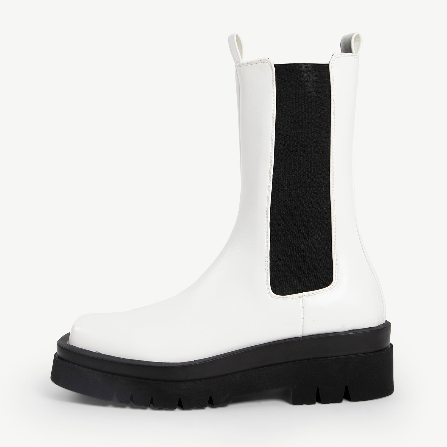 RAID Newport Ankle Boot in White
