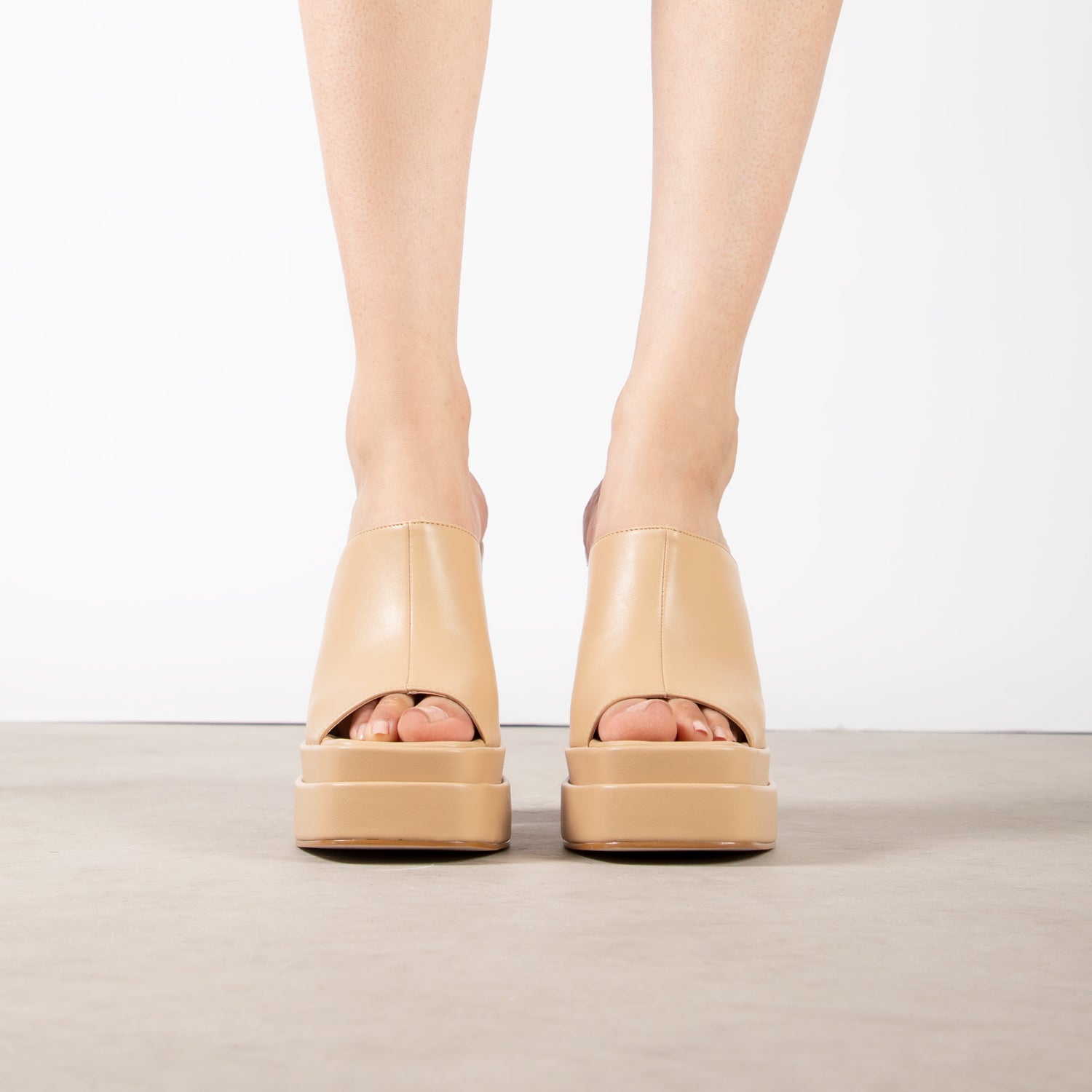 RAID Piya Platform Heeled Mule in Nude