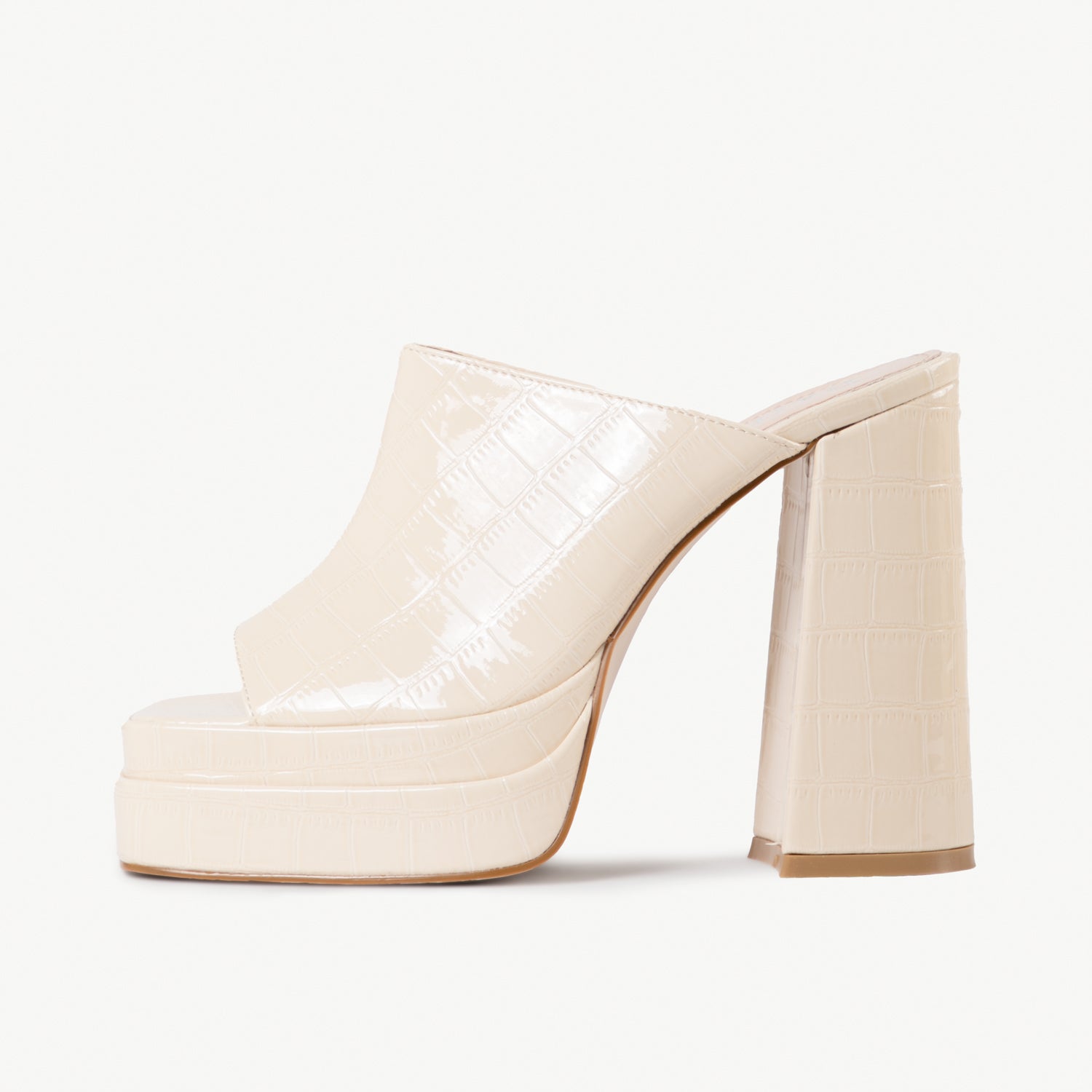 RAID Piya Platform Heeled Mule in Off White