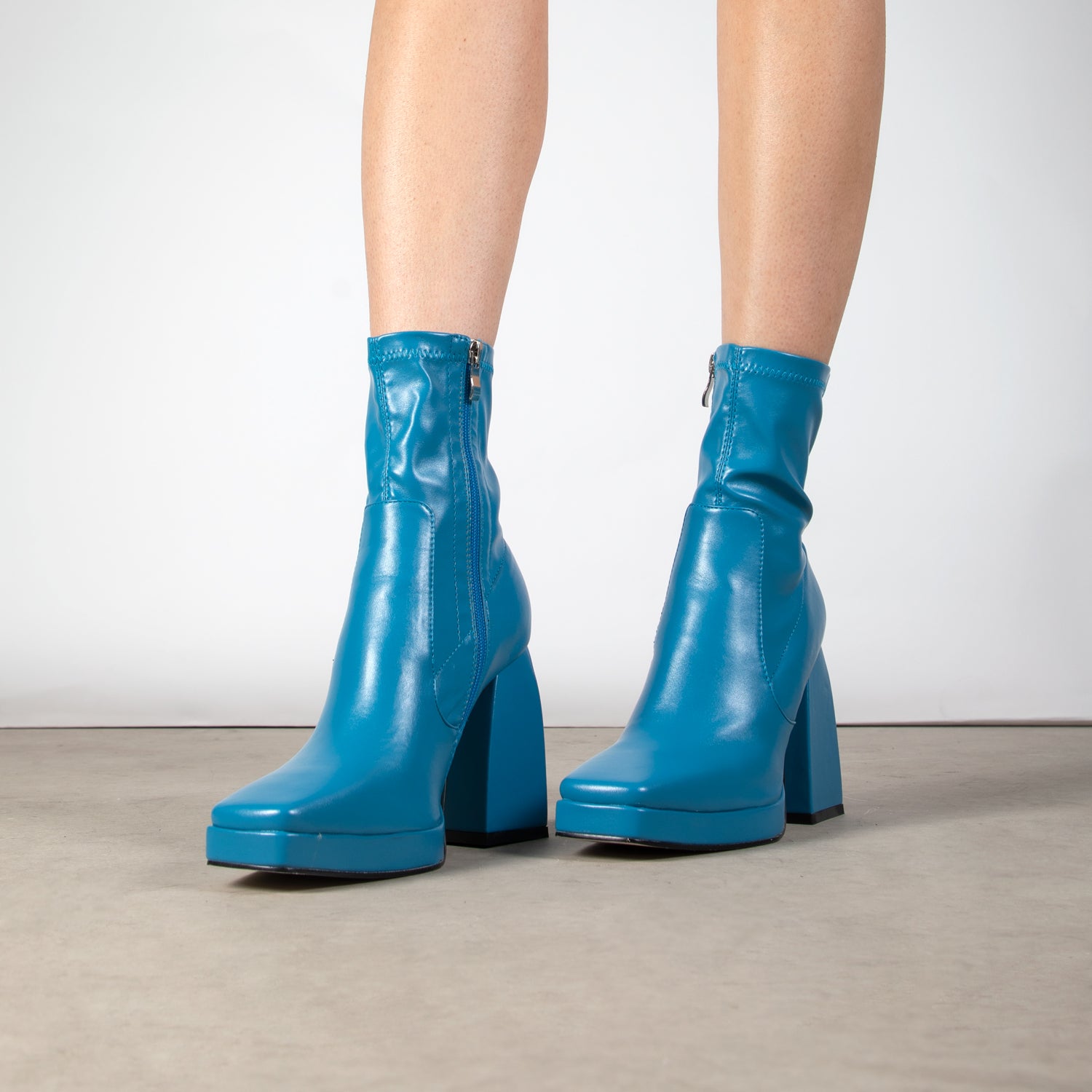 RAID Recruit Block Heeled Ankle Boot in Blue