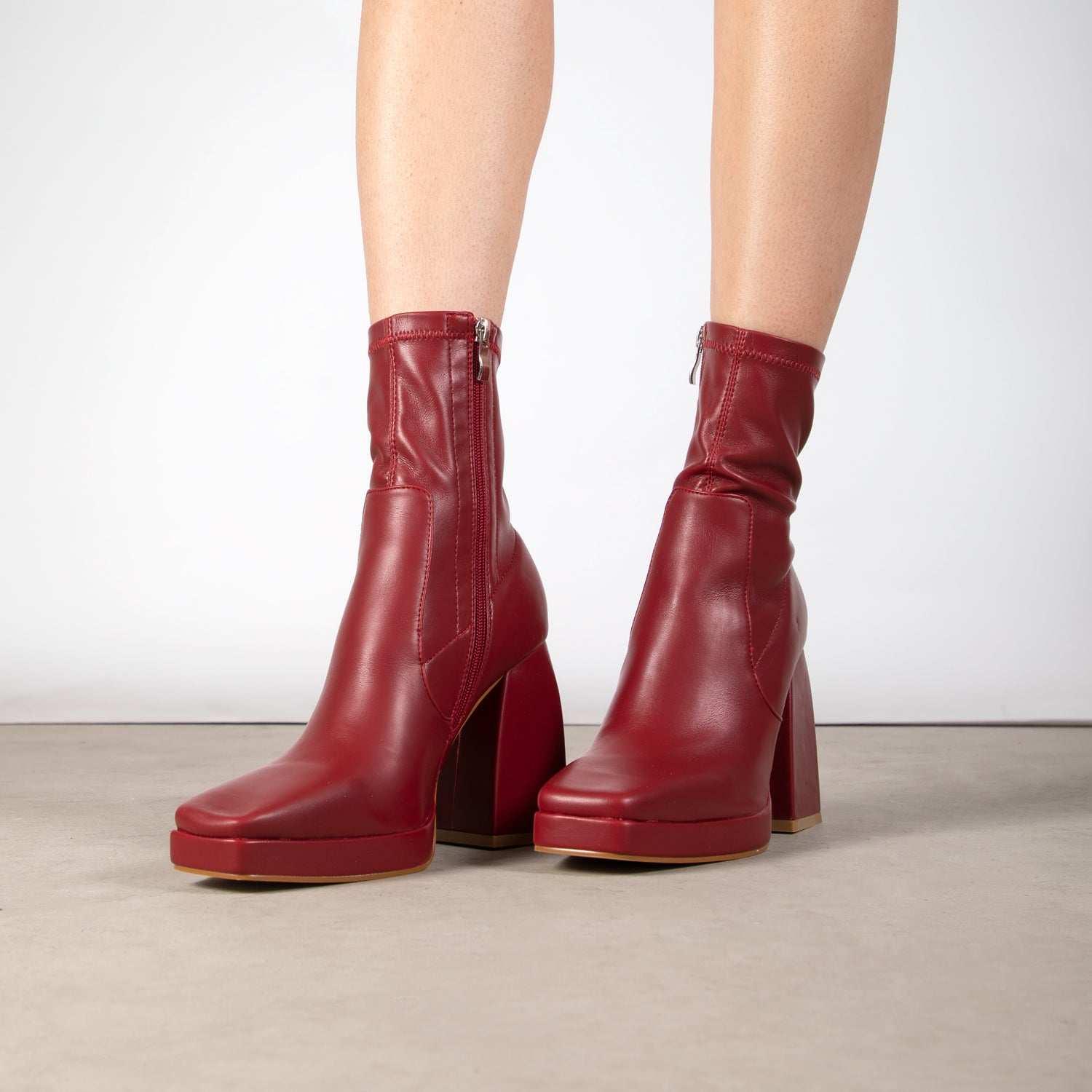 RAID Recruit Block Heeled Ankle Boot in Burgundy