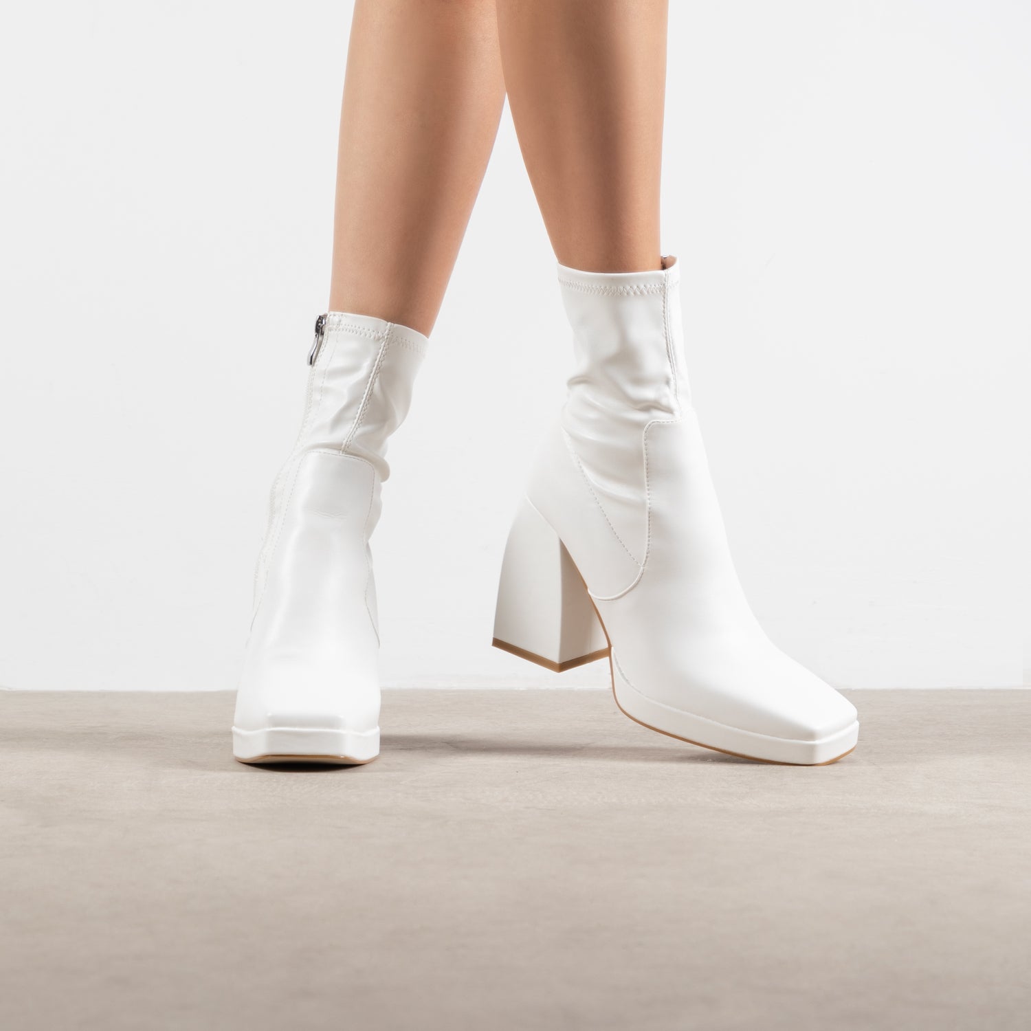 RAID Recruit Block Heeled Ankle Boot in White