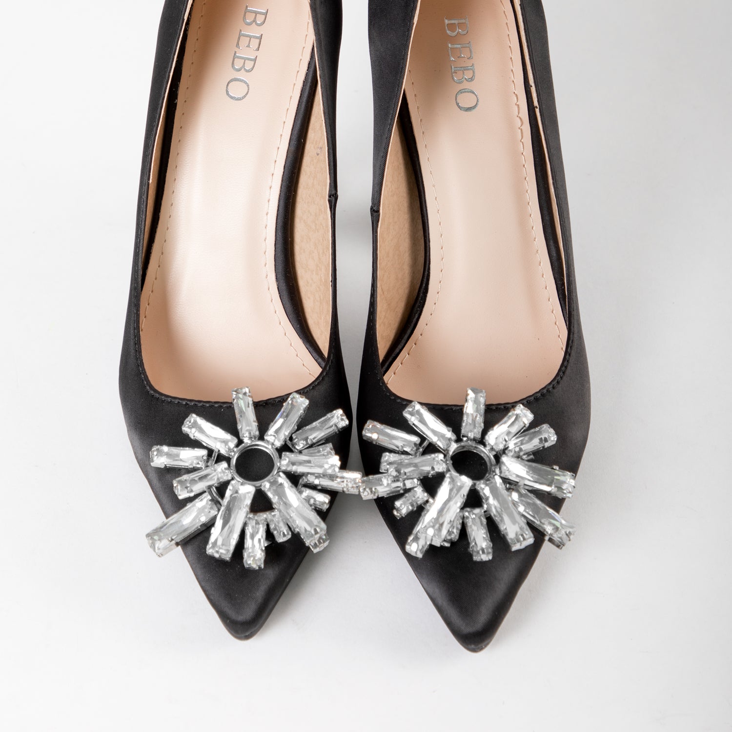 BEBO Savvy Court Heel in Black