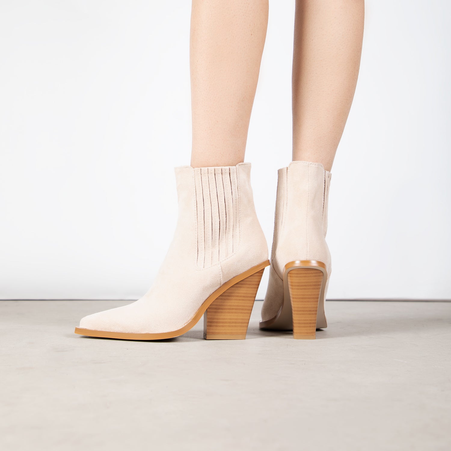 Nude discount western boots