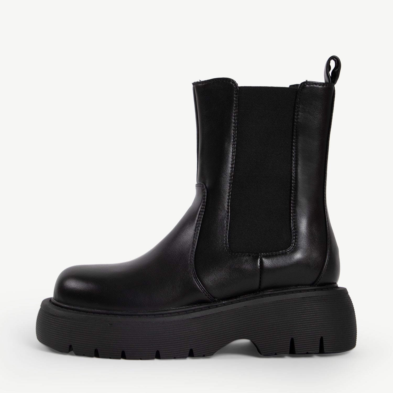 RAID Shelah Chunky Ankle Boot in Black