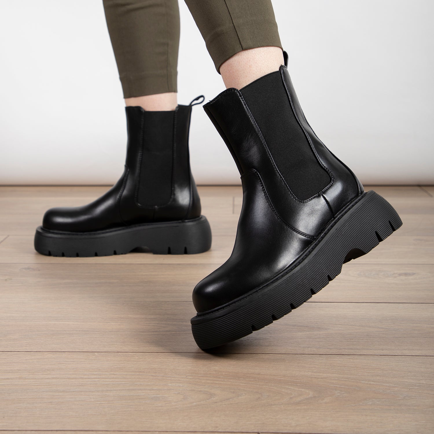 RAID Shelah Chunky Ankle Boot in Black