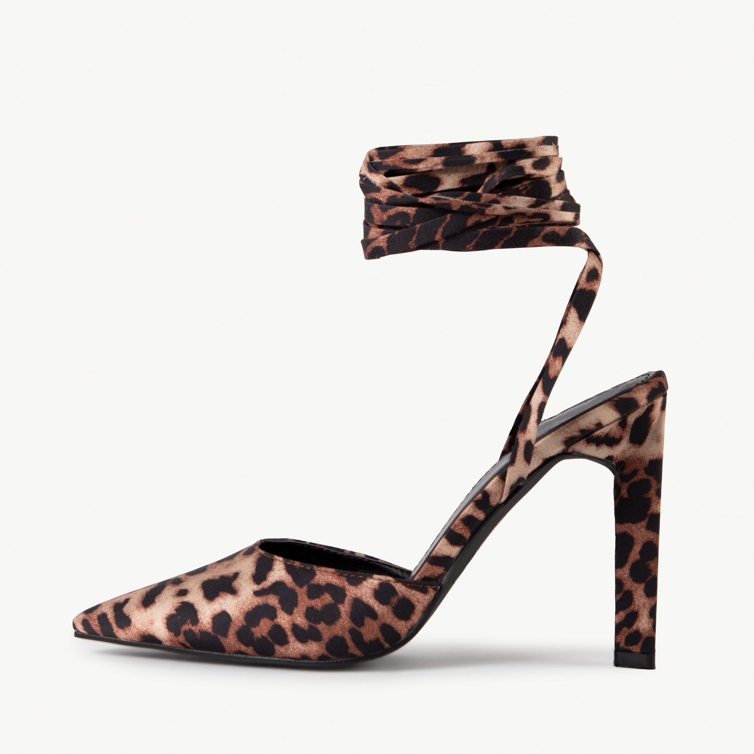 RAID Sicily Pointed Toe Lace Up in Leopard