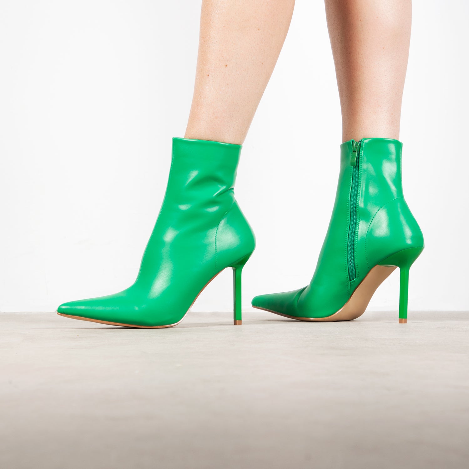 RAID Tamyra Ankle Boot in Green