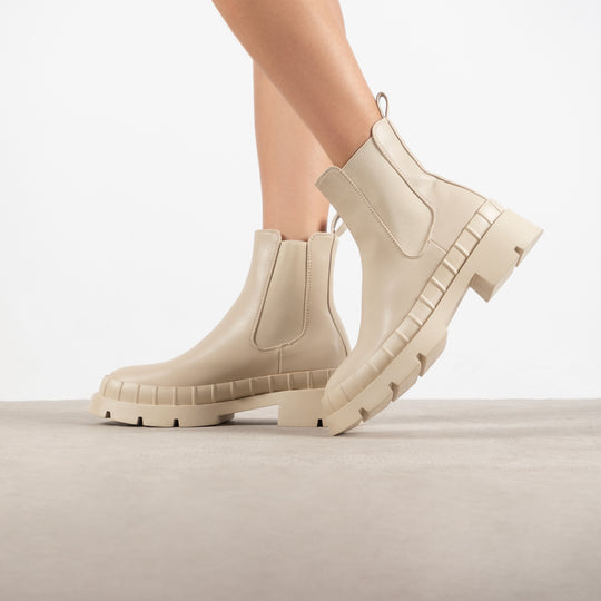 RAID Turner Chunky Ankle Boot in Ecru