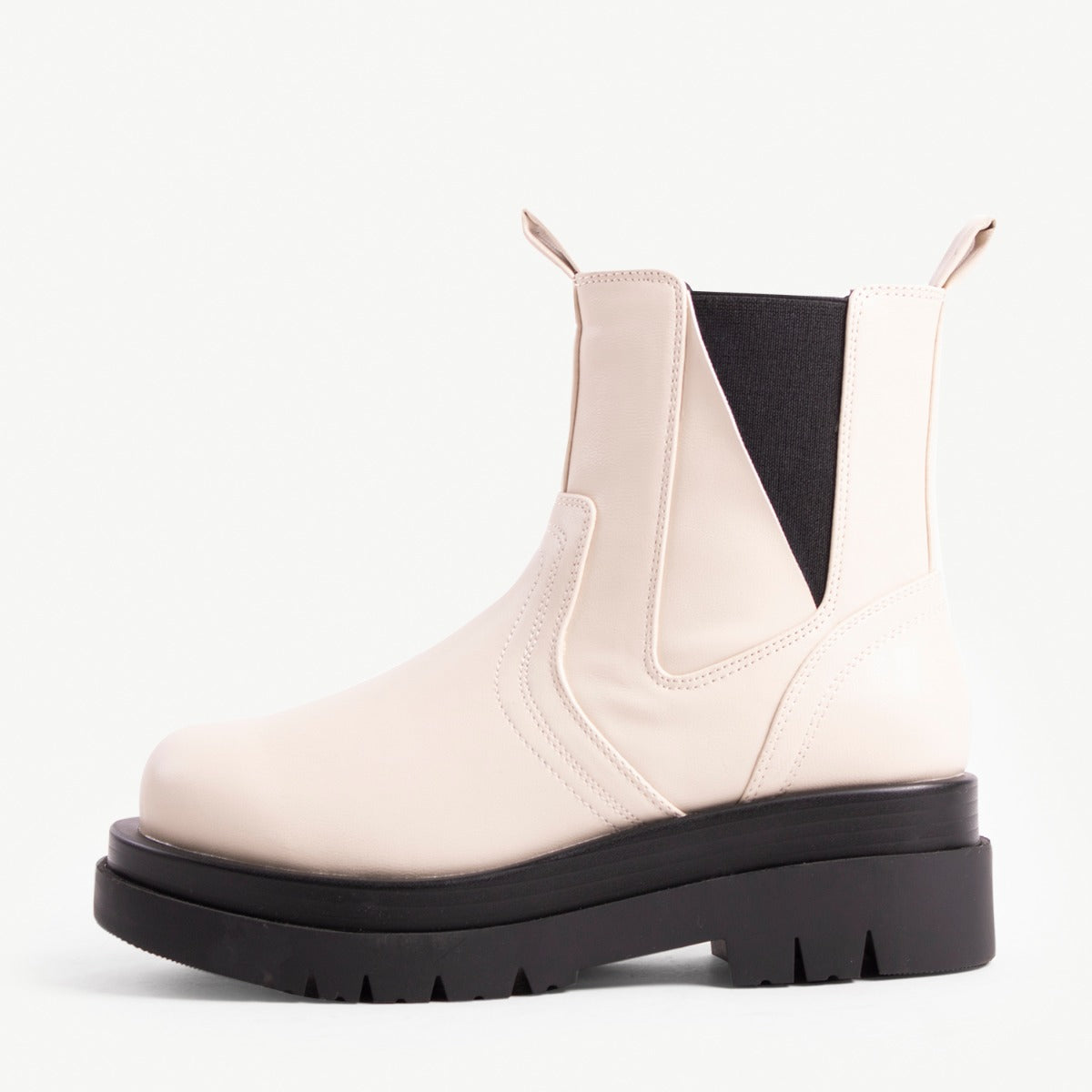 RAID Brazen Chunky Ankle Boot in Off White