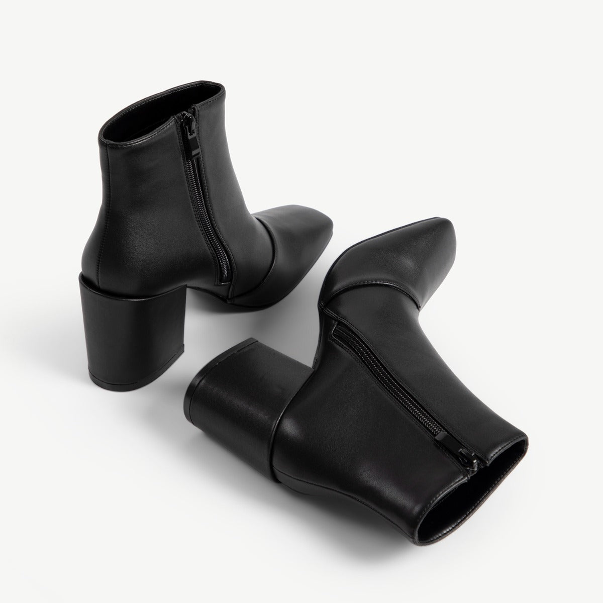 RAID Hollis Block Heeled Boot in Black