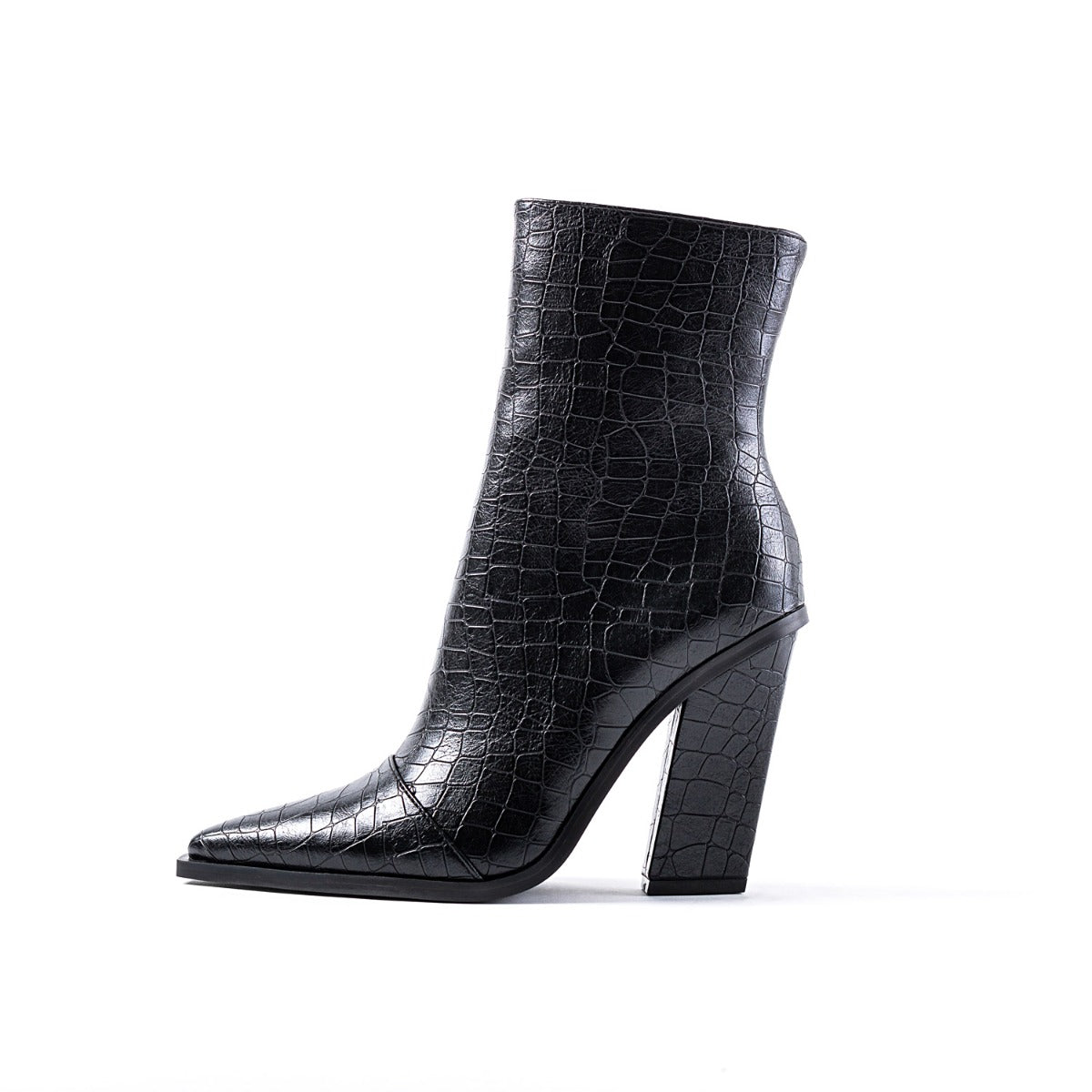 RAID Mirren Block Heeled Boot in Black