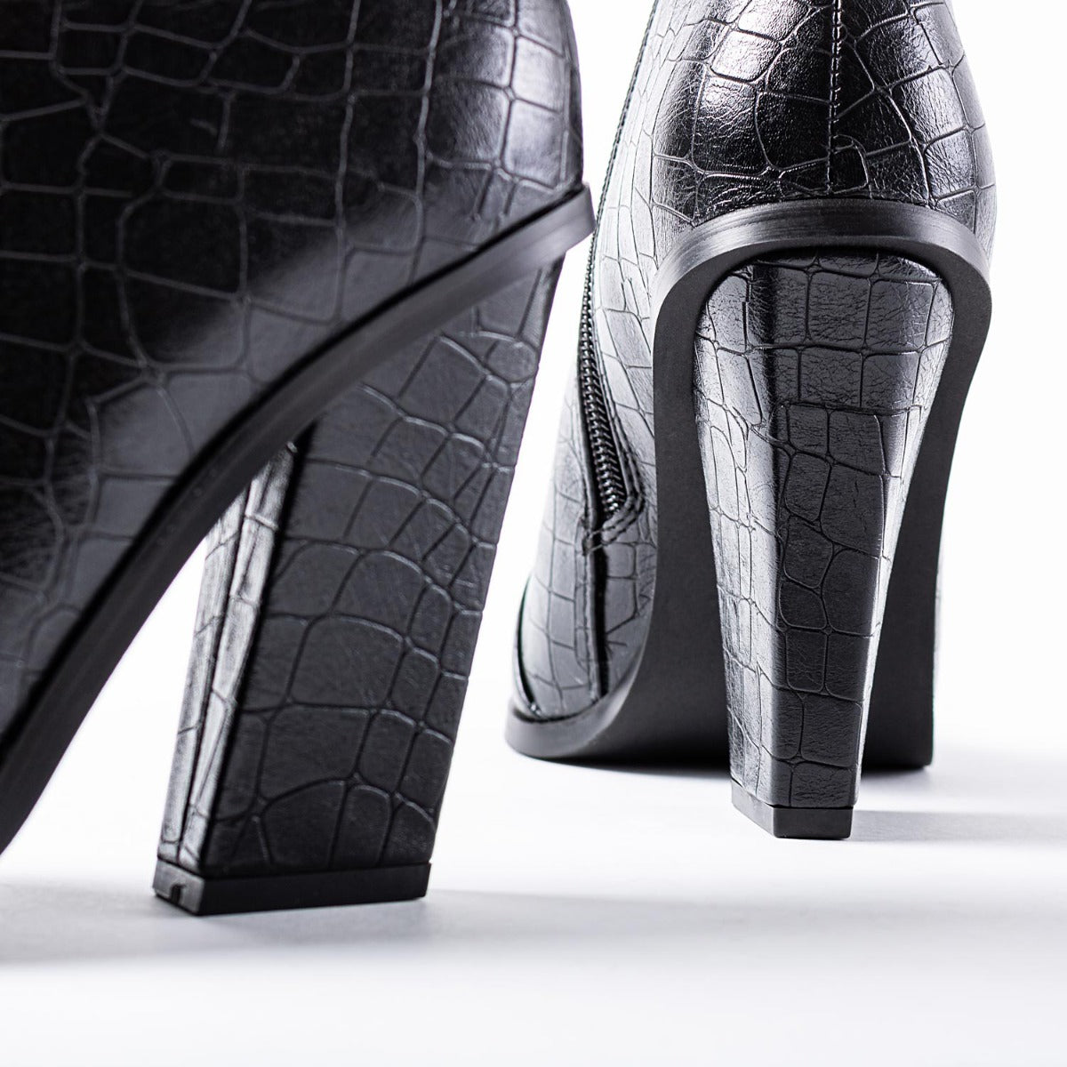 RAID Mirren Block Heeled Boot in Black